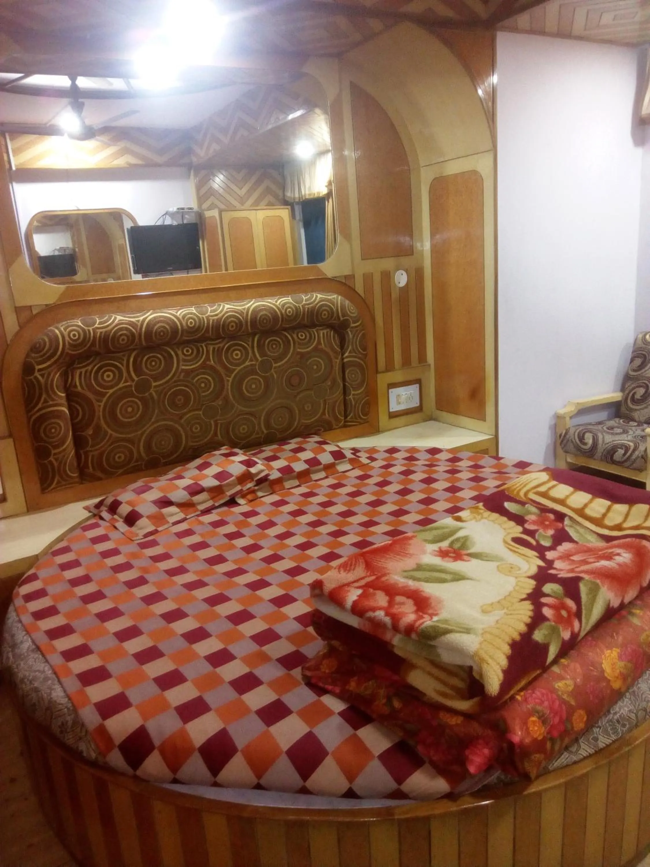 Hotel Gulmarg Regency