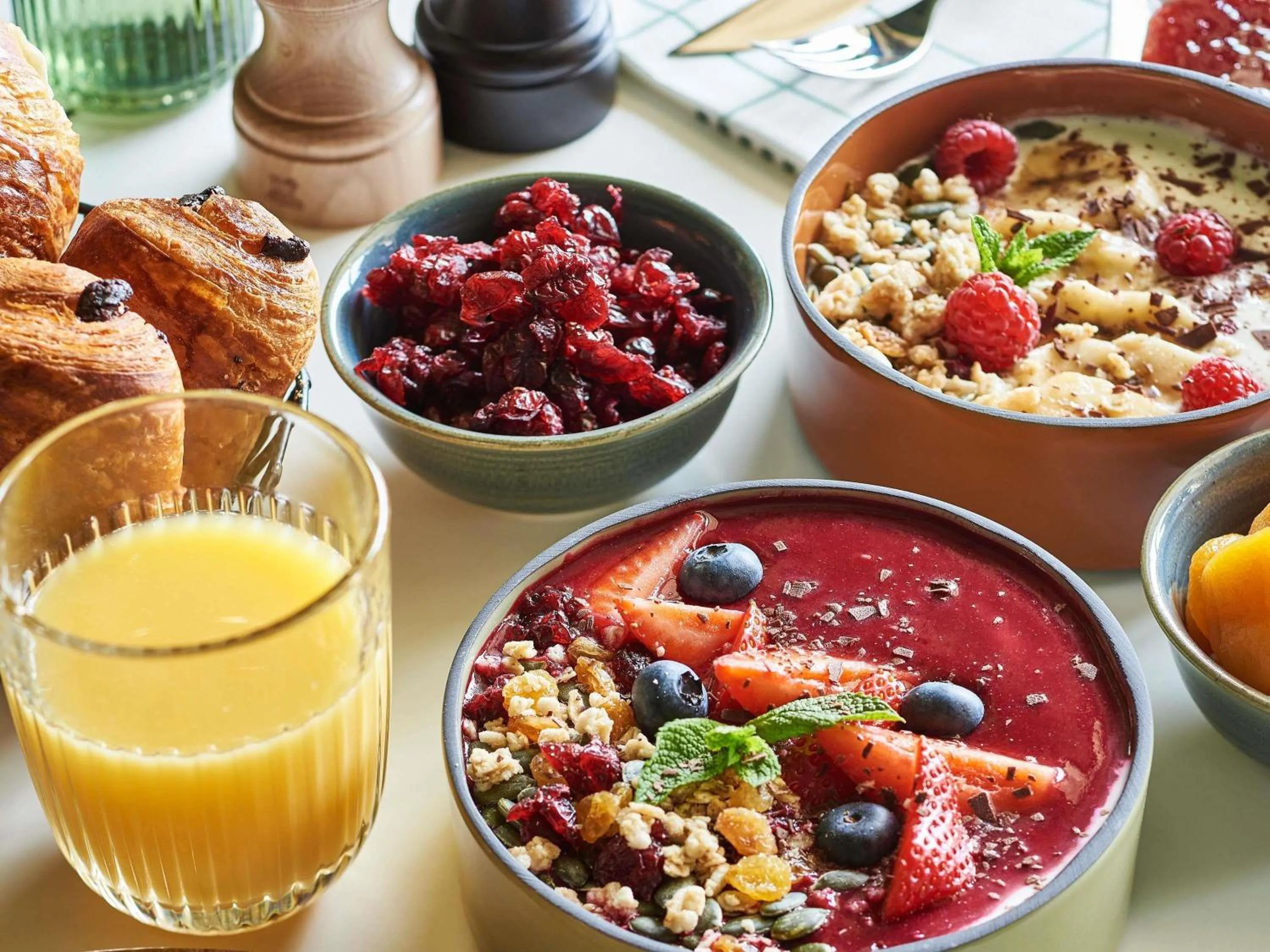 Breakfast in Novotel Paris Gare De Lyon