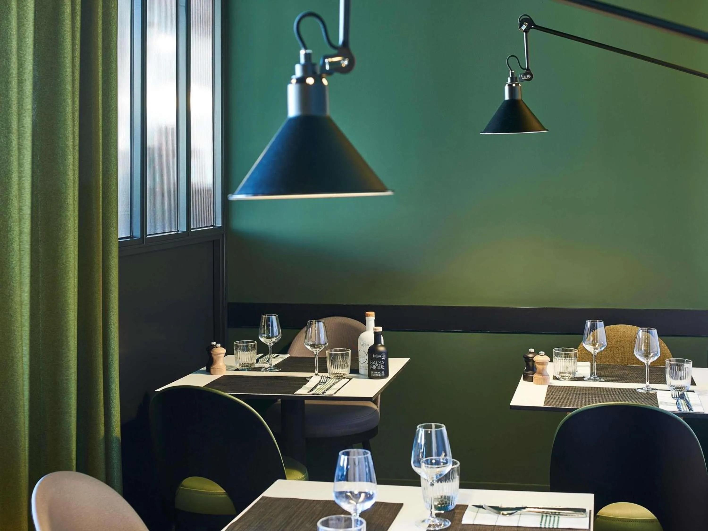 Restaurant/places to eat in Novotel Paris Gare De Lyon