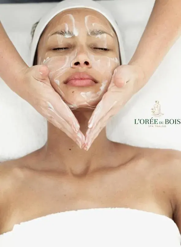 Massage in Domaine de la Forêt d'Orient, Logis Hôtel, Restaurant, Spa et Golf Massage in Domaine de la Forêt d'Orient, Logis Hôtel, Restaurant, Spa et Golf