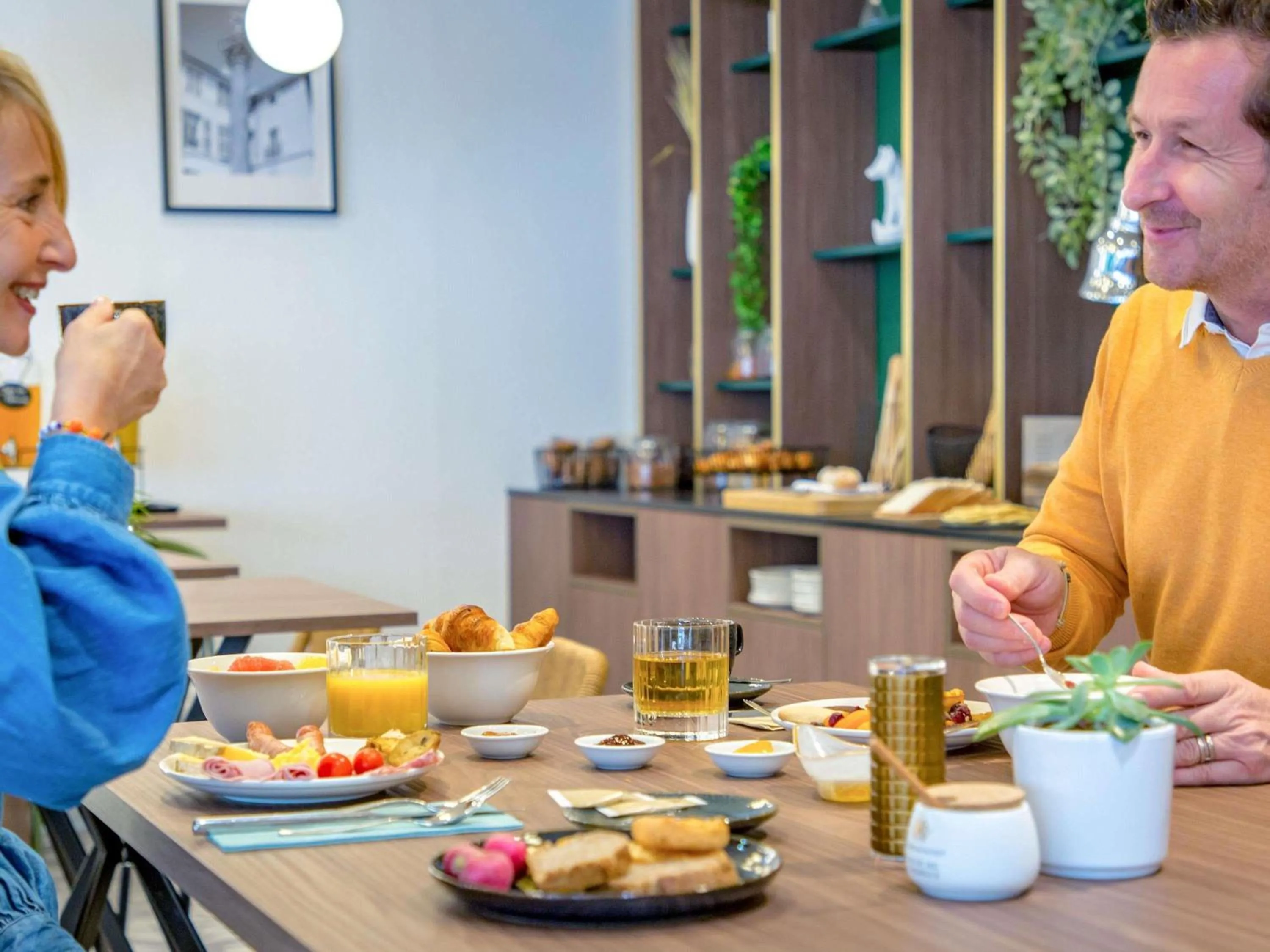 Breakfast in Mercure Aix en Provence Beaumanoir