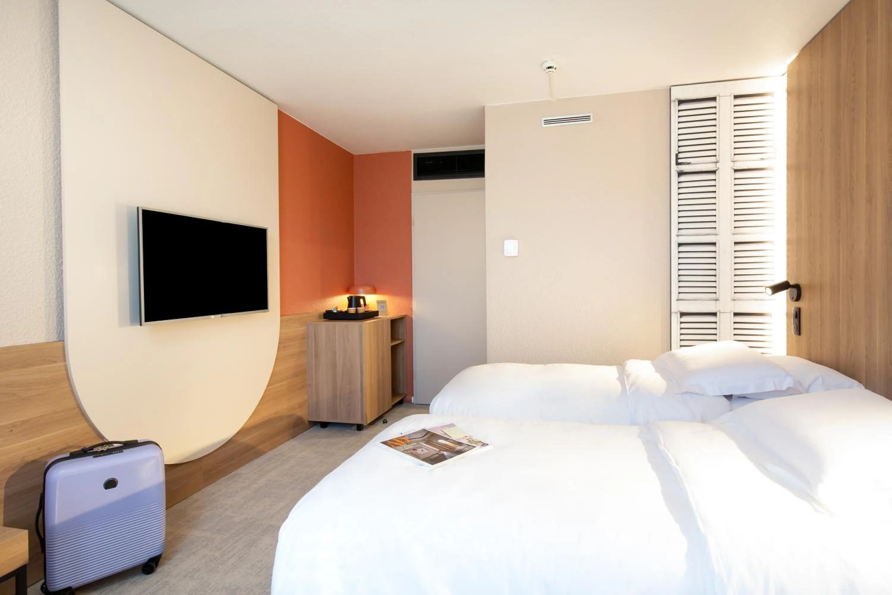 Bed in Mercure Aix en Provence Beaumanoir