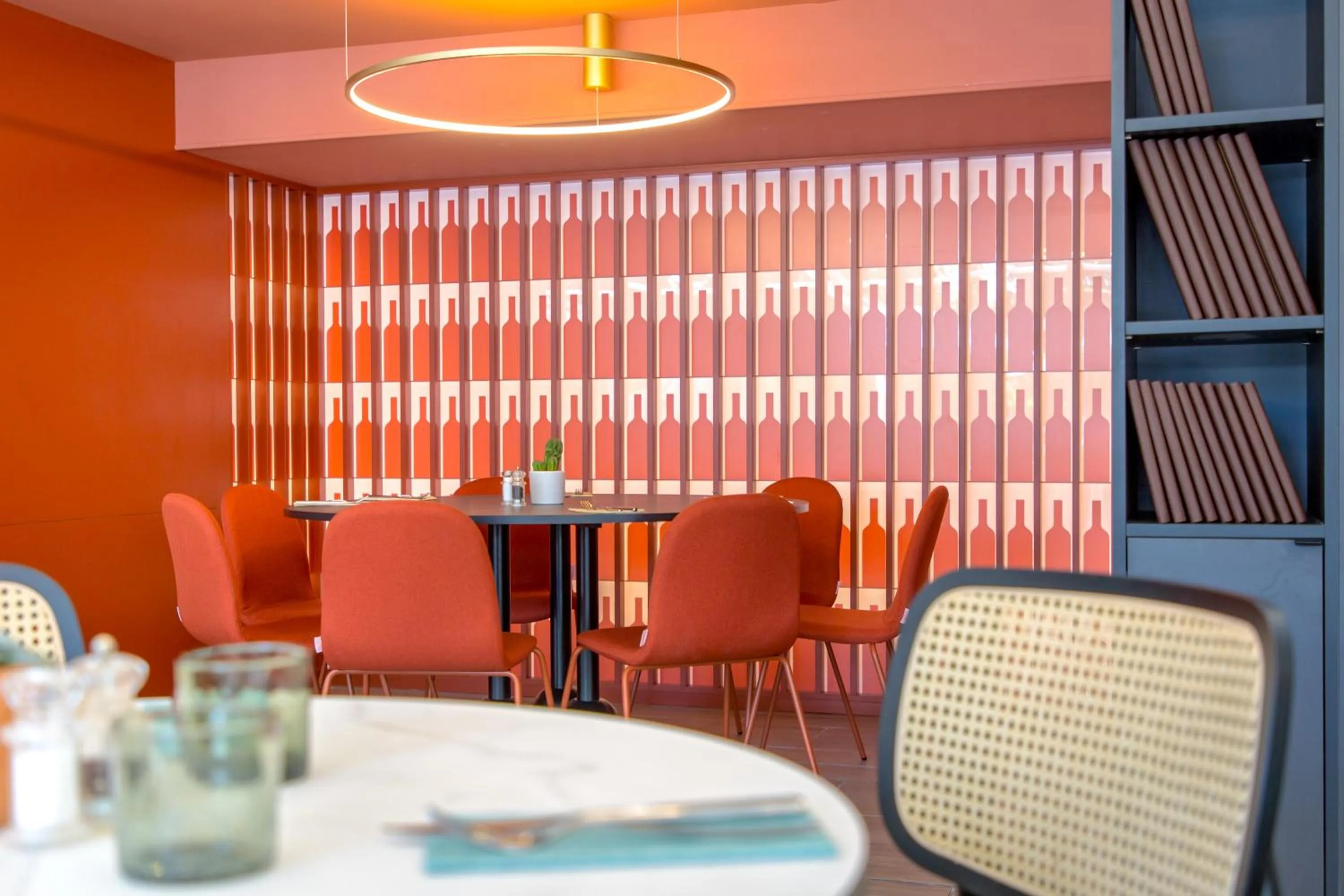 Restaurant/places to eat in Mercure Aix en Provence Beaumanoir