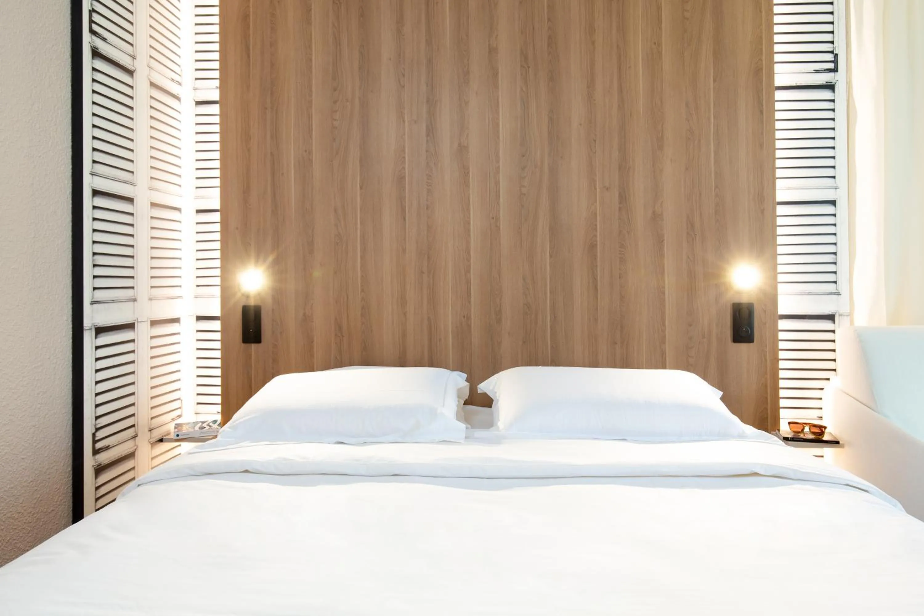 Bed in Mercure Aix en Provence Beaumanoir