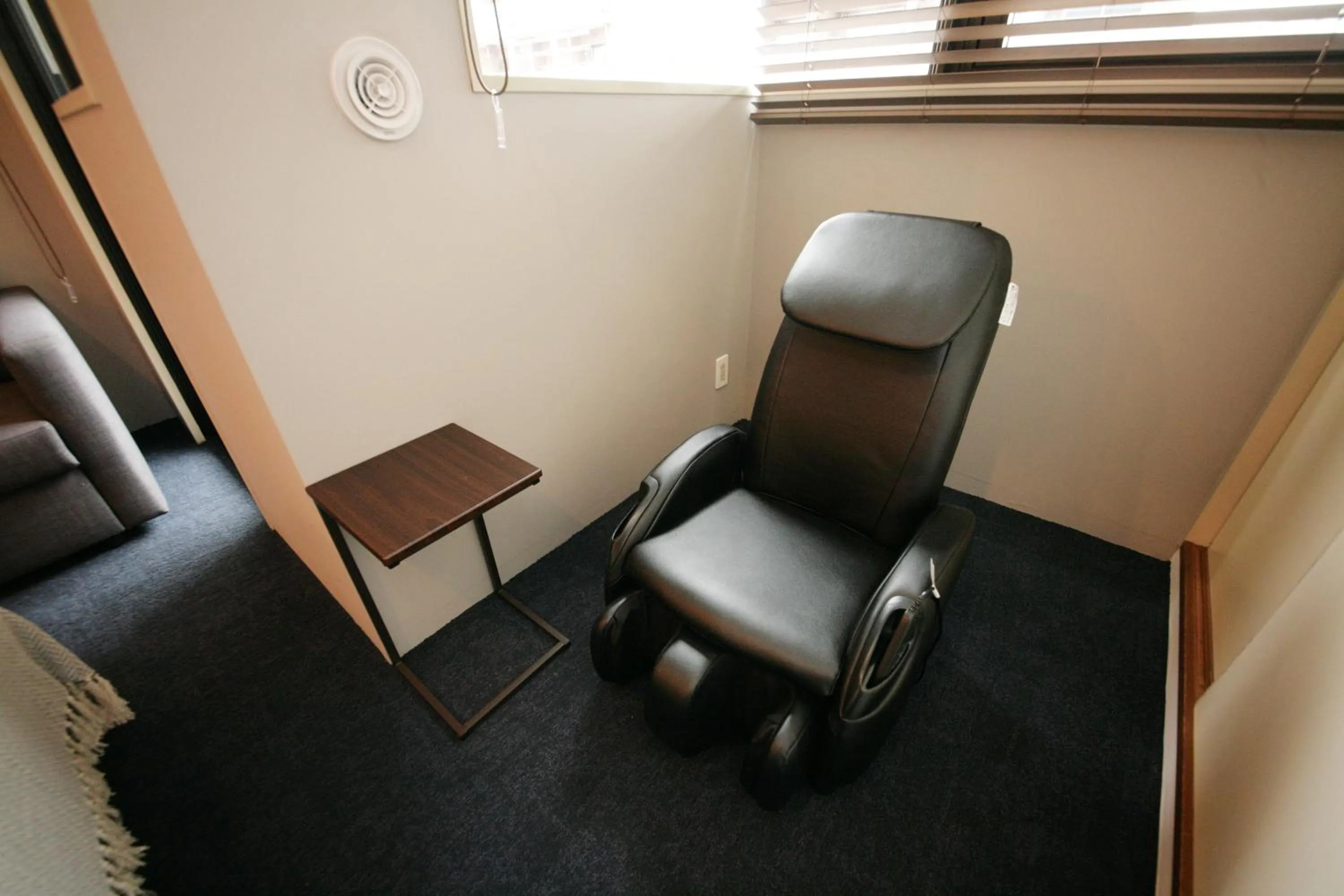 Photo of the whole room in ZONK HOTEL Nakasu