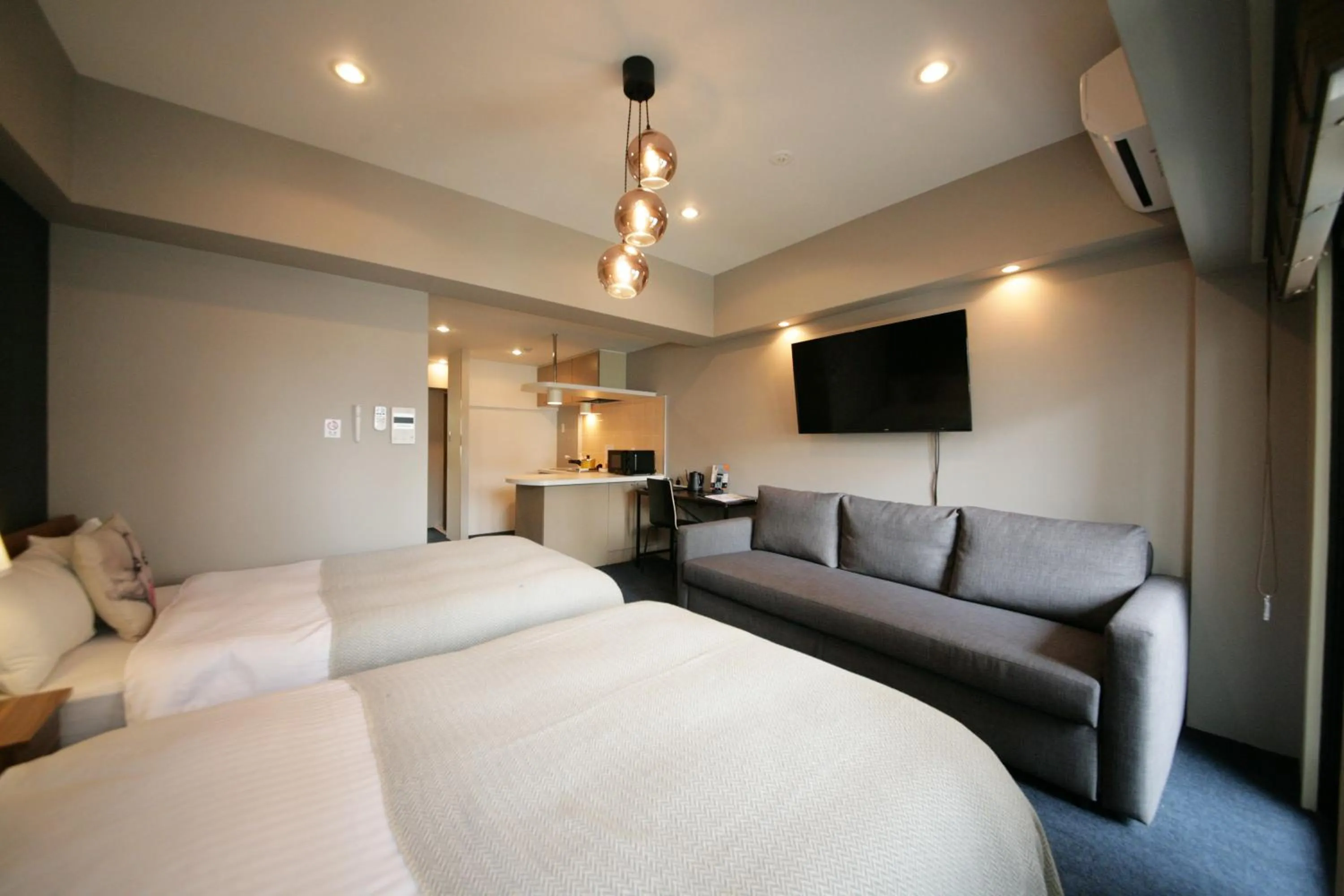 TV and multimedia, Bed in ZONK HOTEL Nakasu