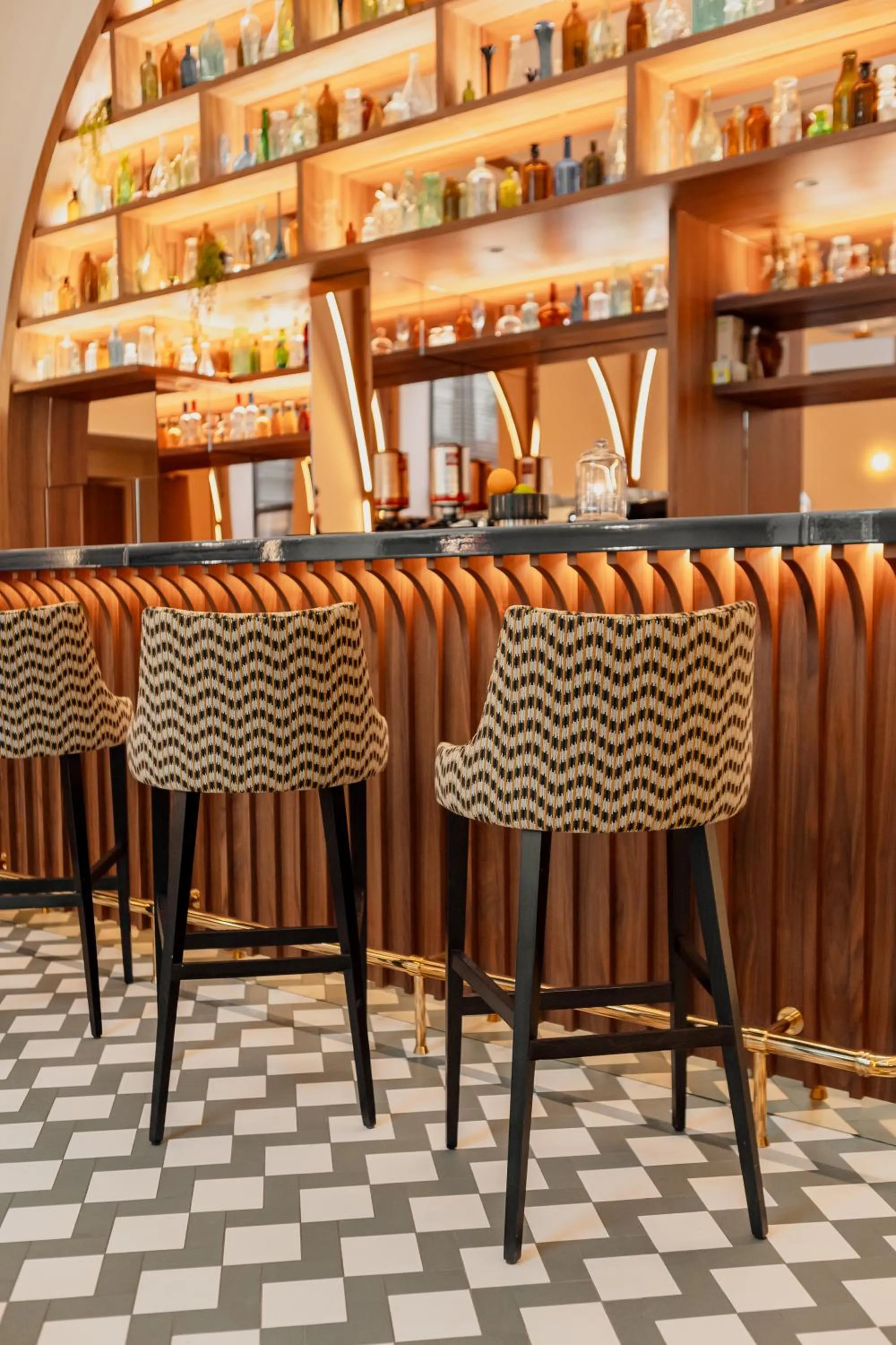 Lounge or bar in Hotel Grand Coeur Latin