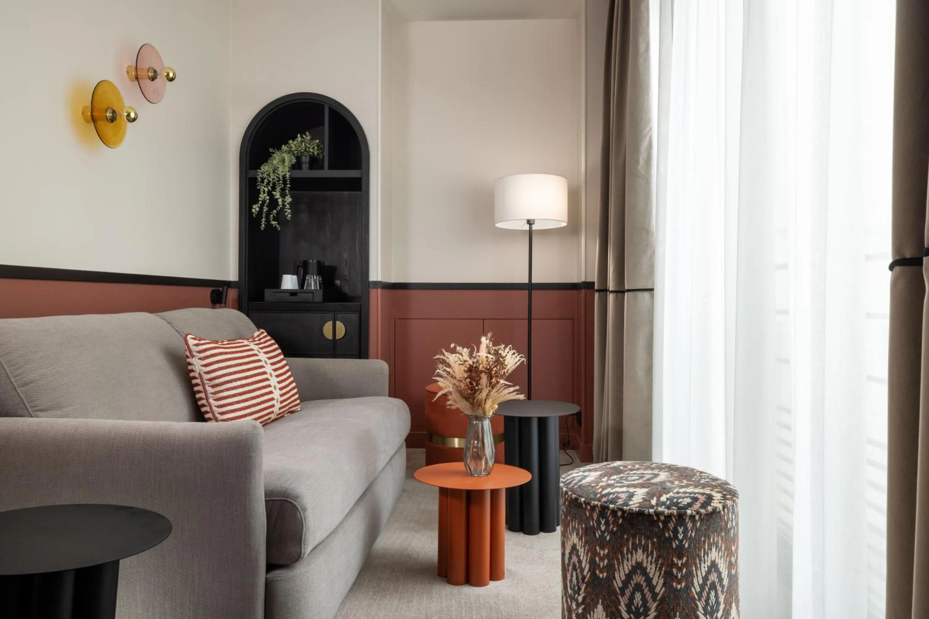 Living room in Hotel Grand Coeur Latin