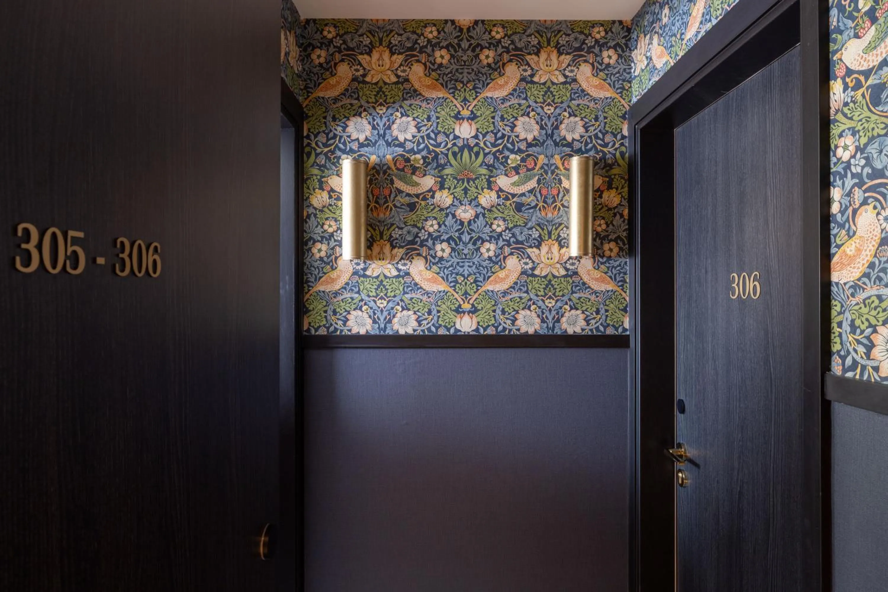 Property building in Hotel Grand Coeur Latin