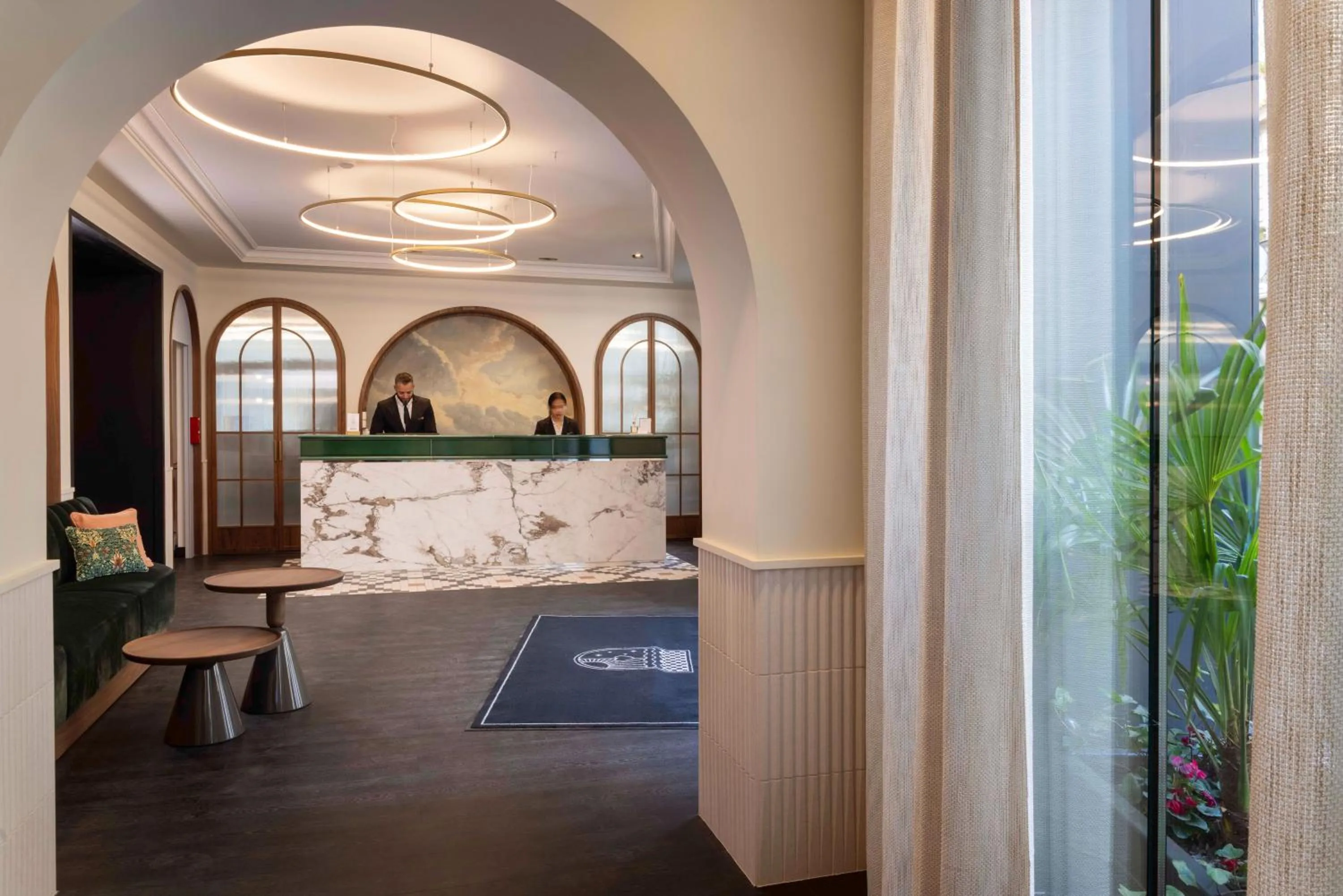 Lobby or reception in Hotel Grand Coeur Latin