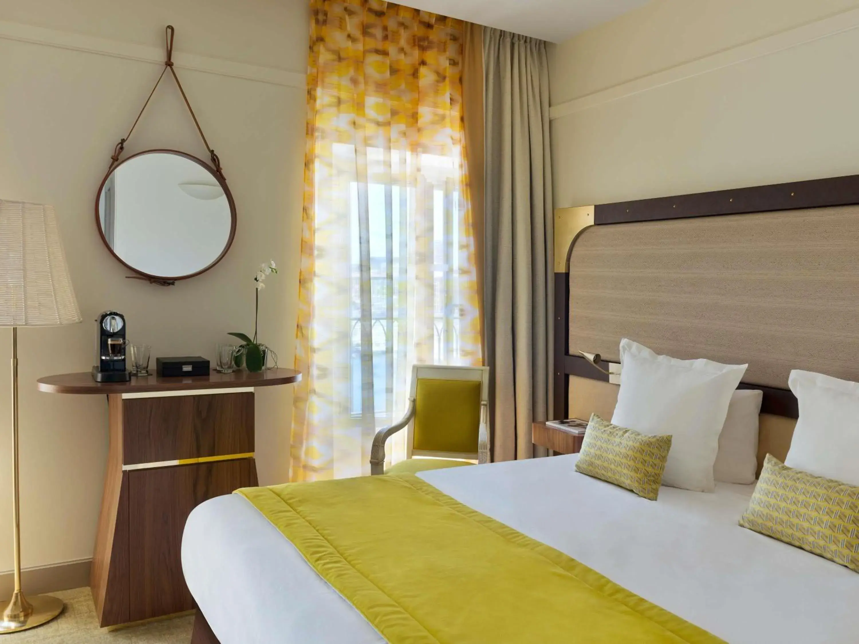 Deluxe Double Room with Old Port View in Grand Hotel Beauvau Marseille Vieux-Port - MGallery Collection Deluxe Double Room with Old Port View in Grand Hotel Beauvau Marseille Vieux-Port - MGallery Collection