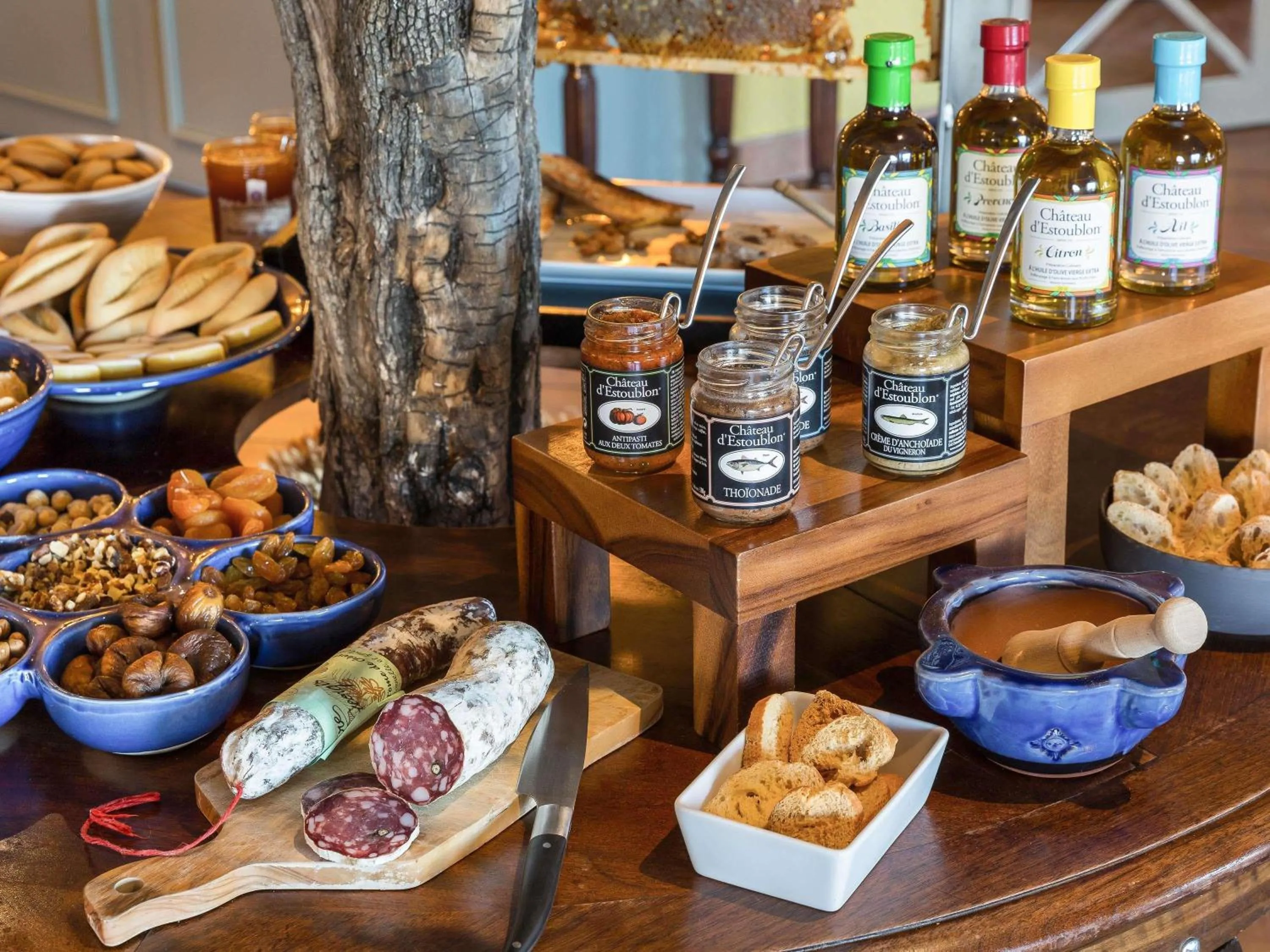 Breakfast in Grand Hotel Beauvau Marseille Vieux-Port - MGallery Collection