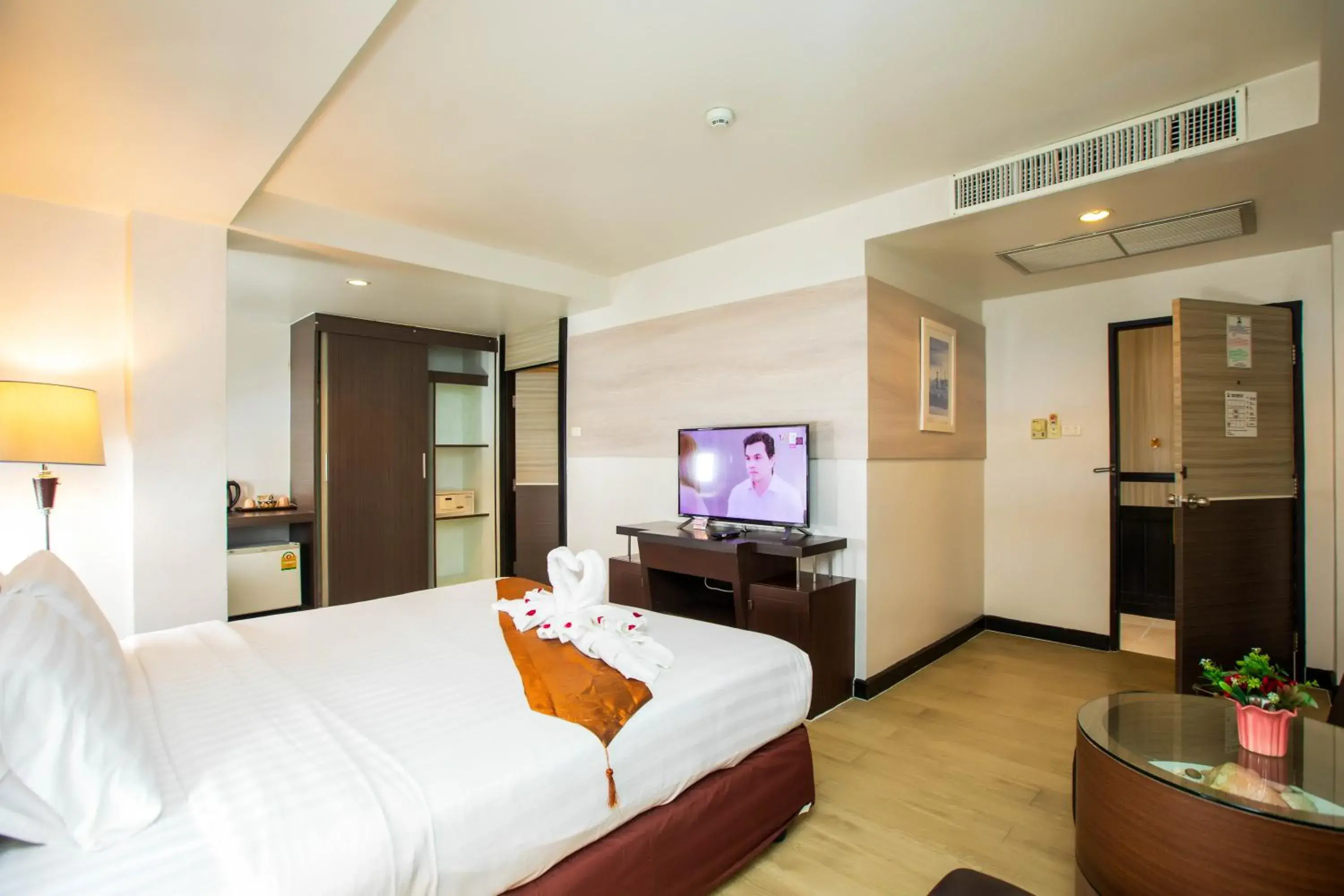 Bed in Flipper House Hotel - SHA Extra Plus Bed in Flipper House Hotel - SHA Extra Plus