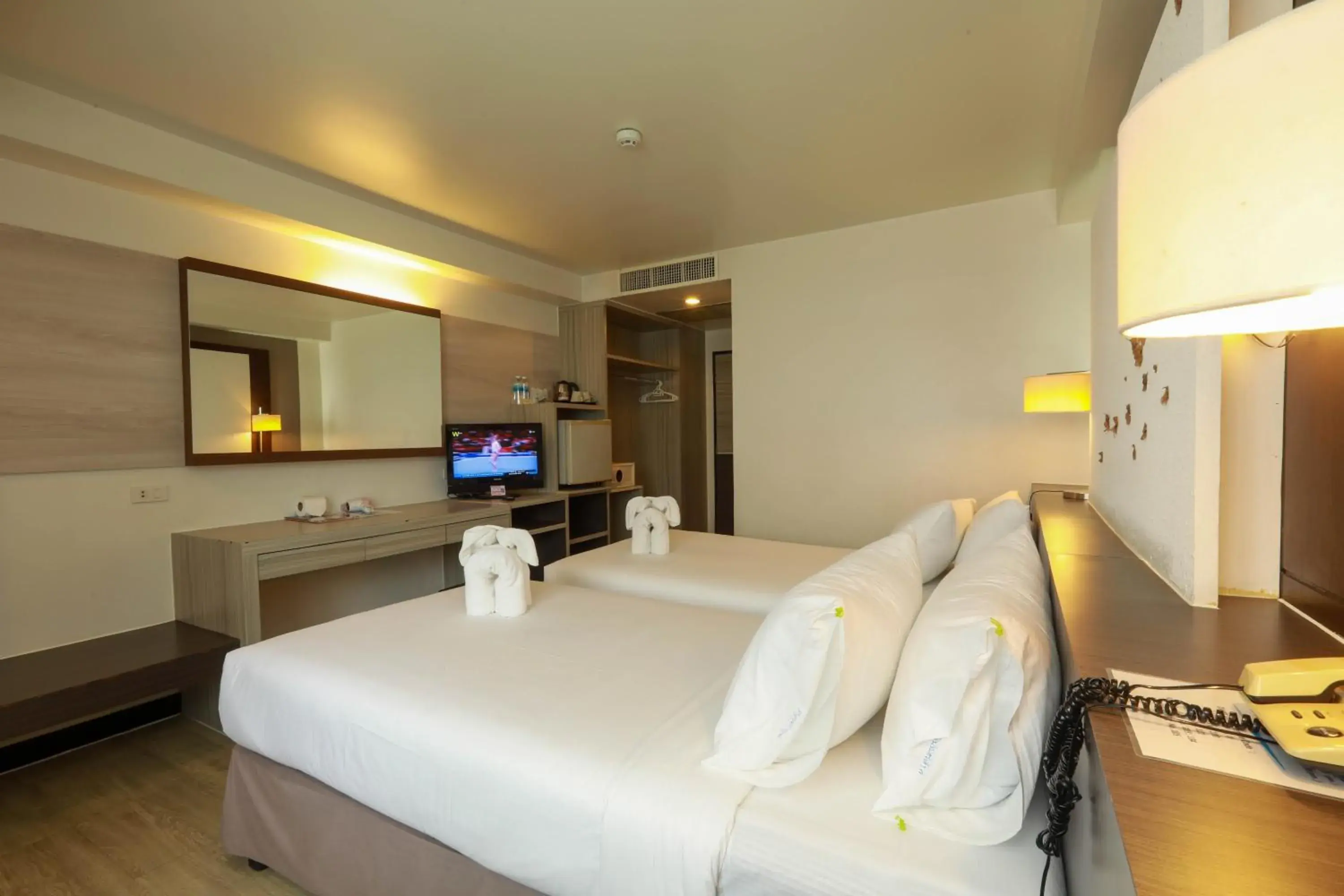 Bed in Flipper House Hotel - SHA Extra Plus Bed in Flipper House Hotel - SHA Extra Plus