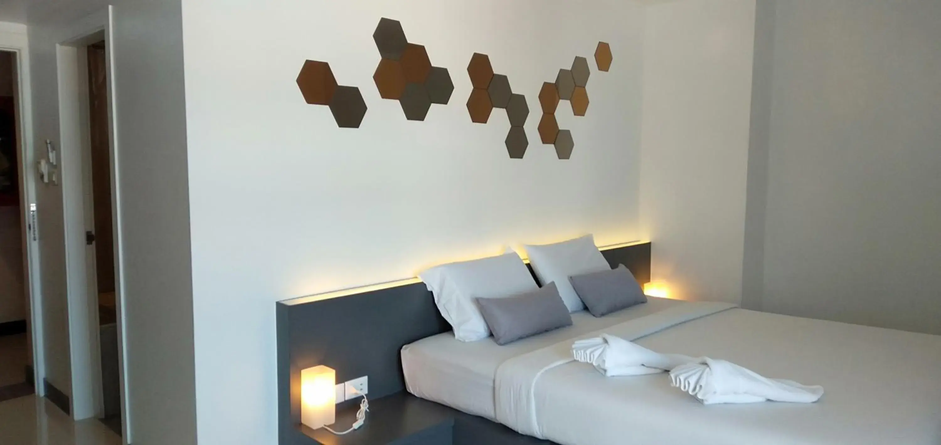 Bed in Flipper House Hotel - SHA Extra Plus Bed in Flipper House Hotel - SHA Extra Plus