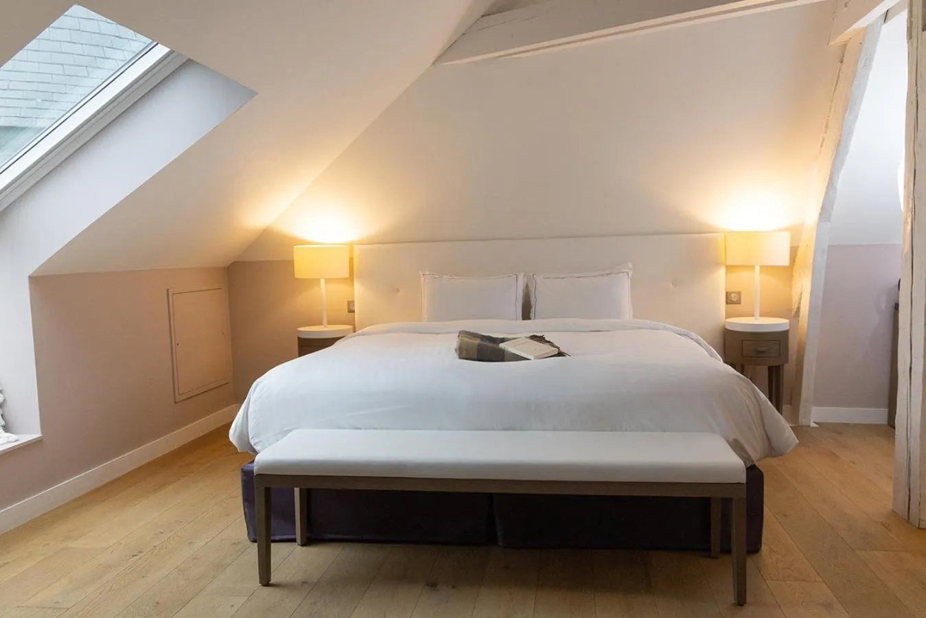 Bedroom, Bed in Hôtel Château des Tourelles - Relais Thalasso & Spa