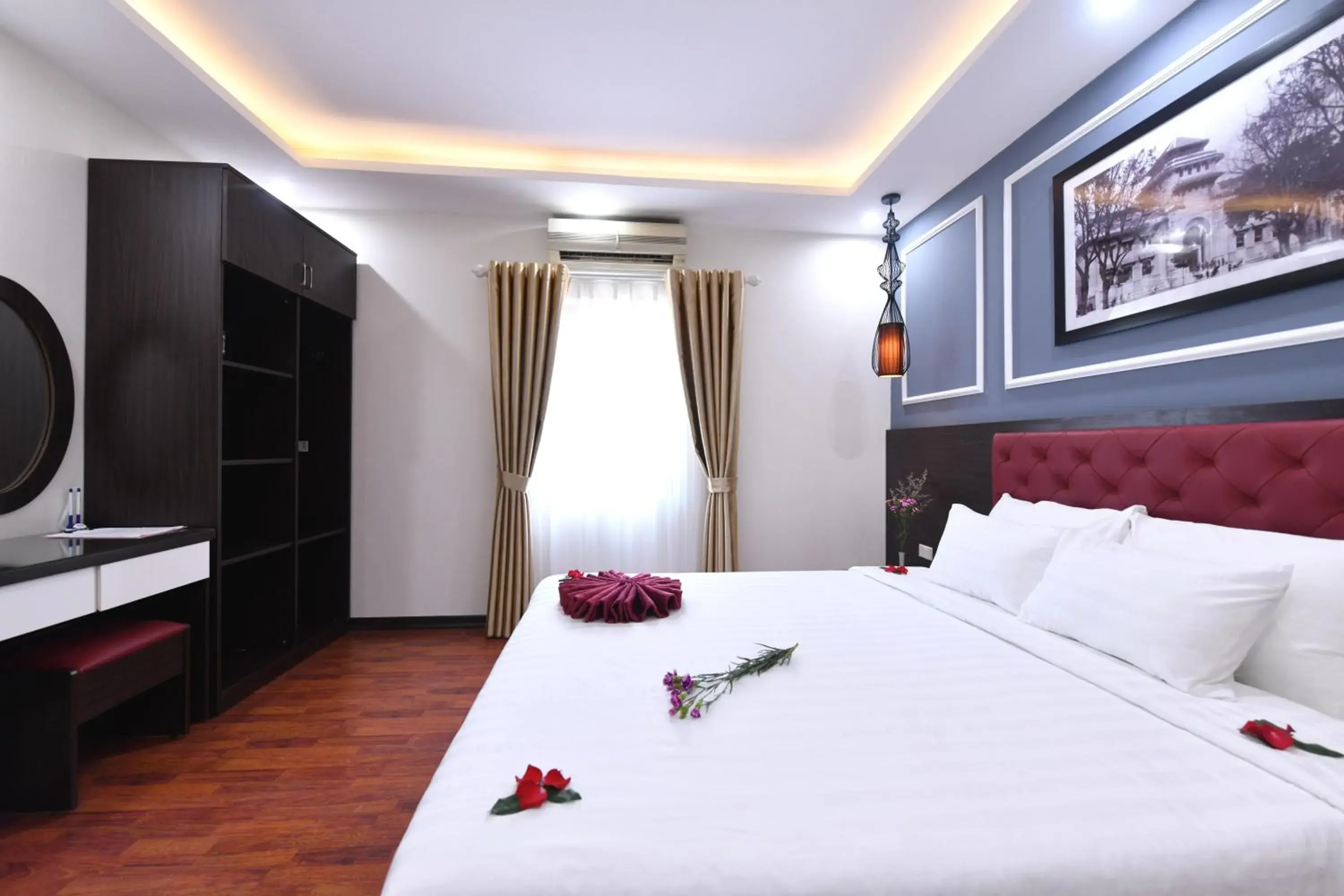 Bed in Hanoi Elpis Grand Hotel Bed in Hanoi Elpis Grand Hotel
