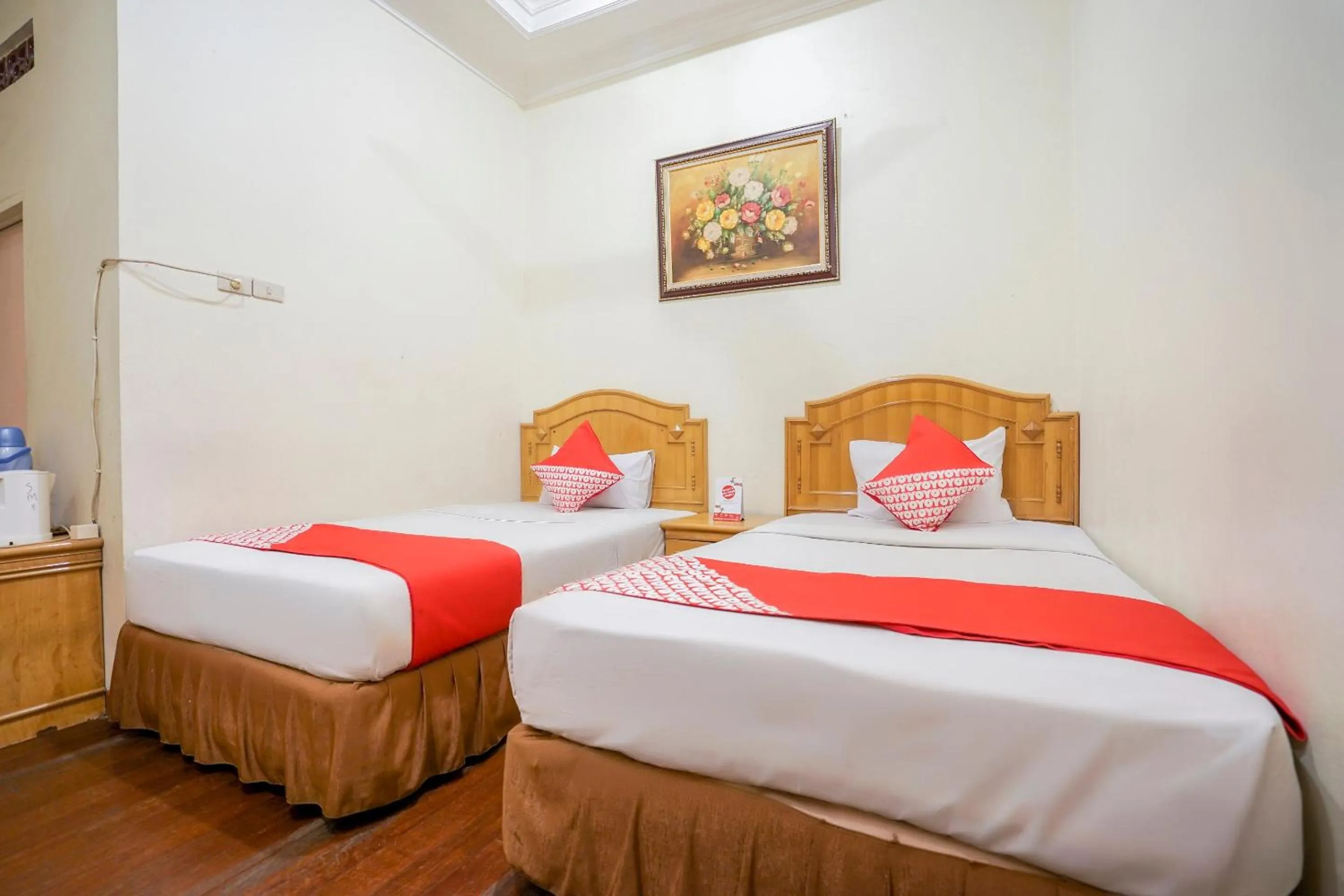 Bedroom in SUPER OYO 1173 Hotel Shofa Marwah