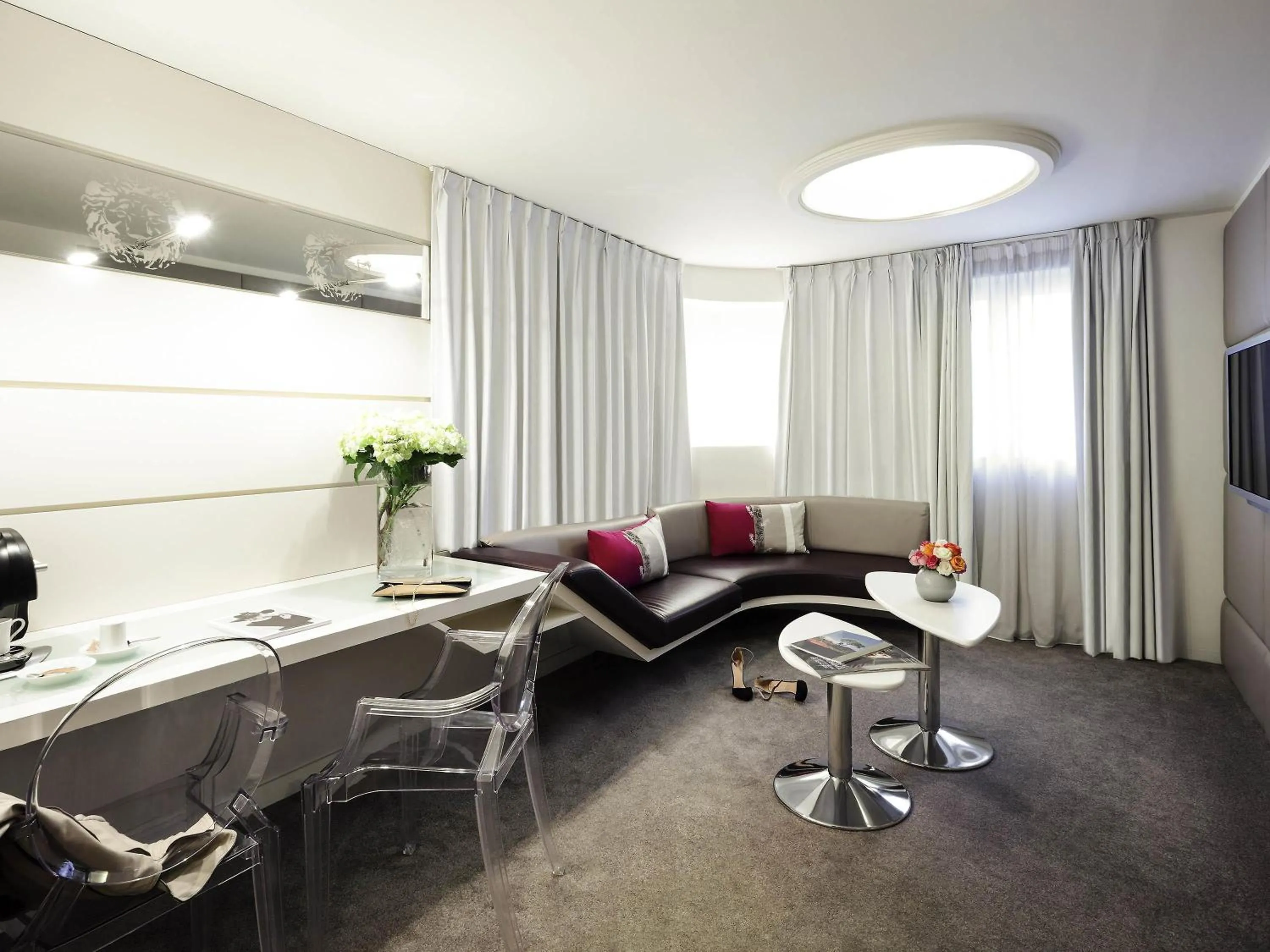 Bedroom in Grand Hôtel Roi René Aix - MGallery Collection