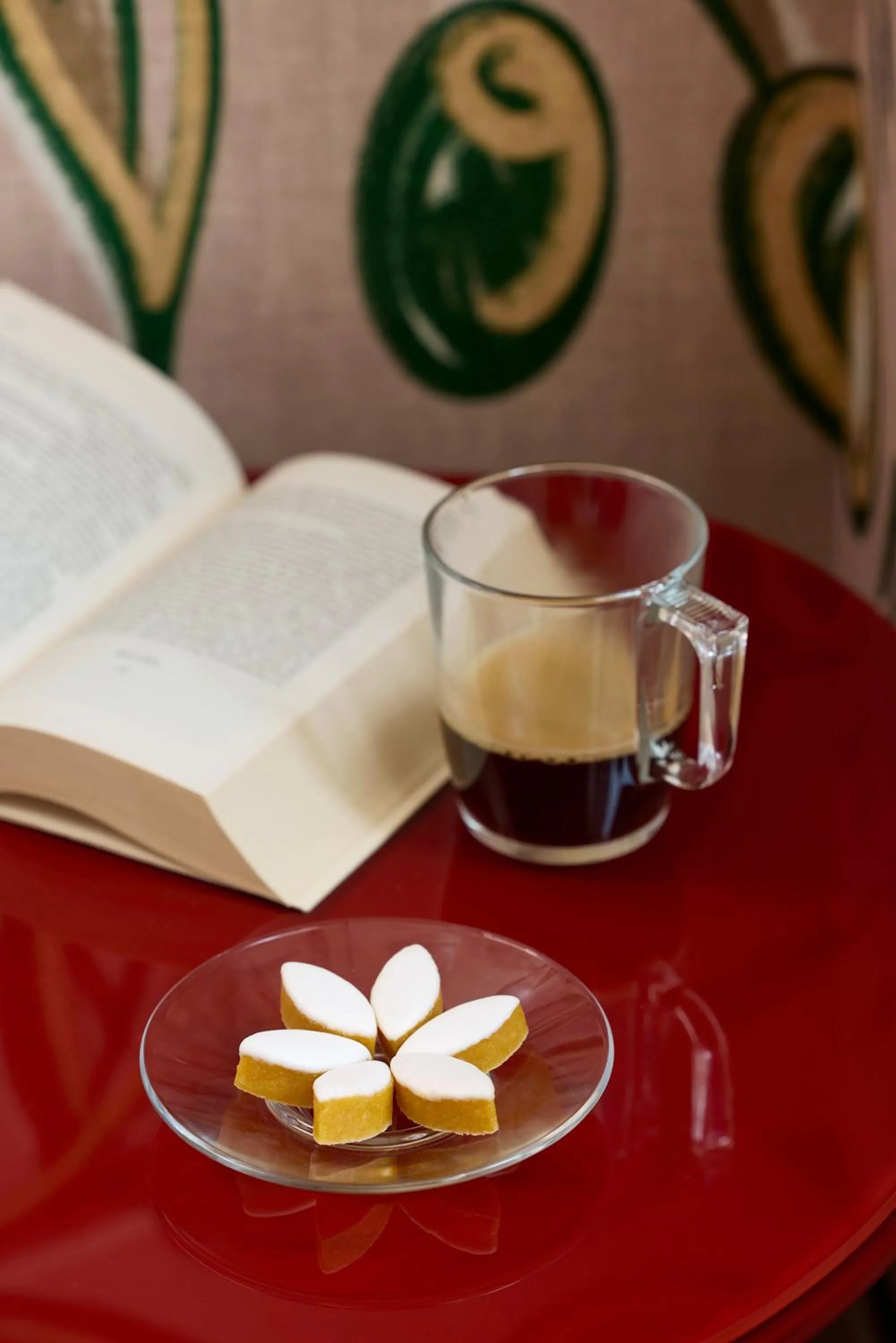 Coffee/tea facilities in Grand Hôtel Roi René Aix - MGallery Collection