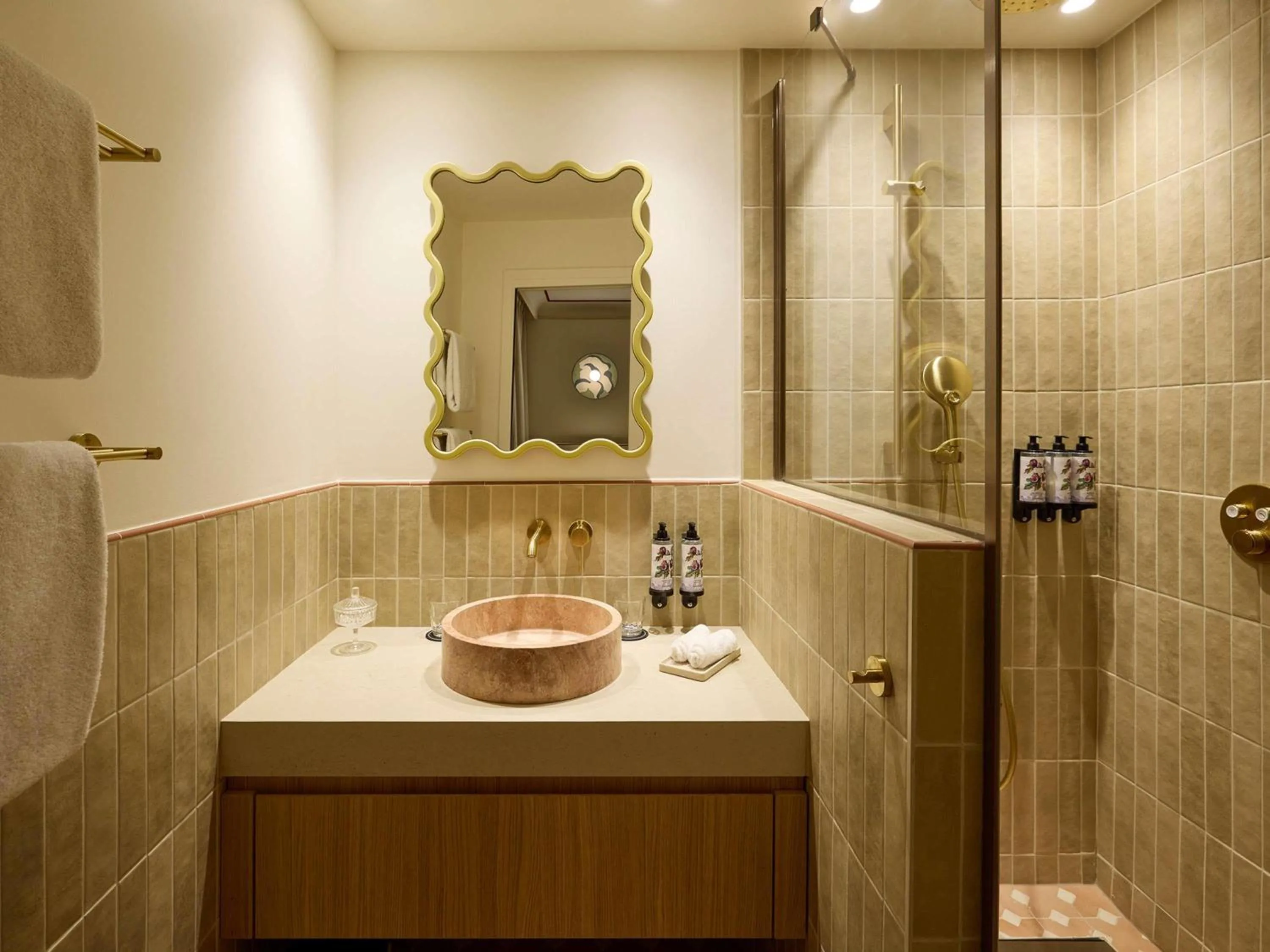 Bedroom in Grand Hôtel Roi René Aix - MGallery Collection
