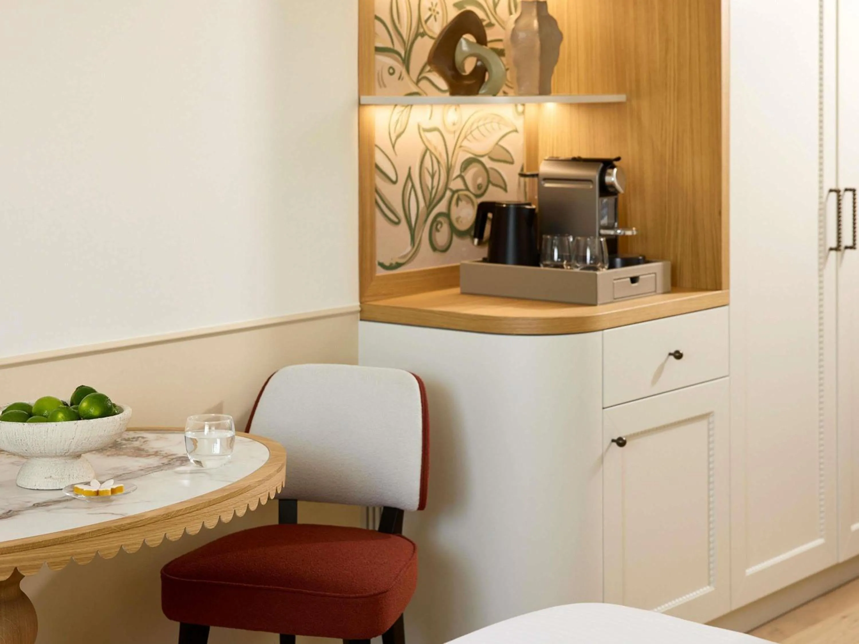 Bedroom in Grand Hôtel Roi René Aix - MGallery Collection