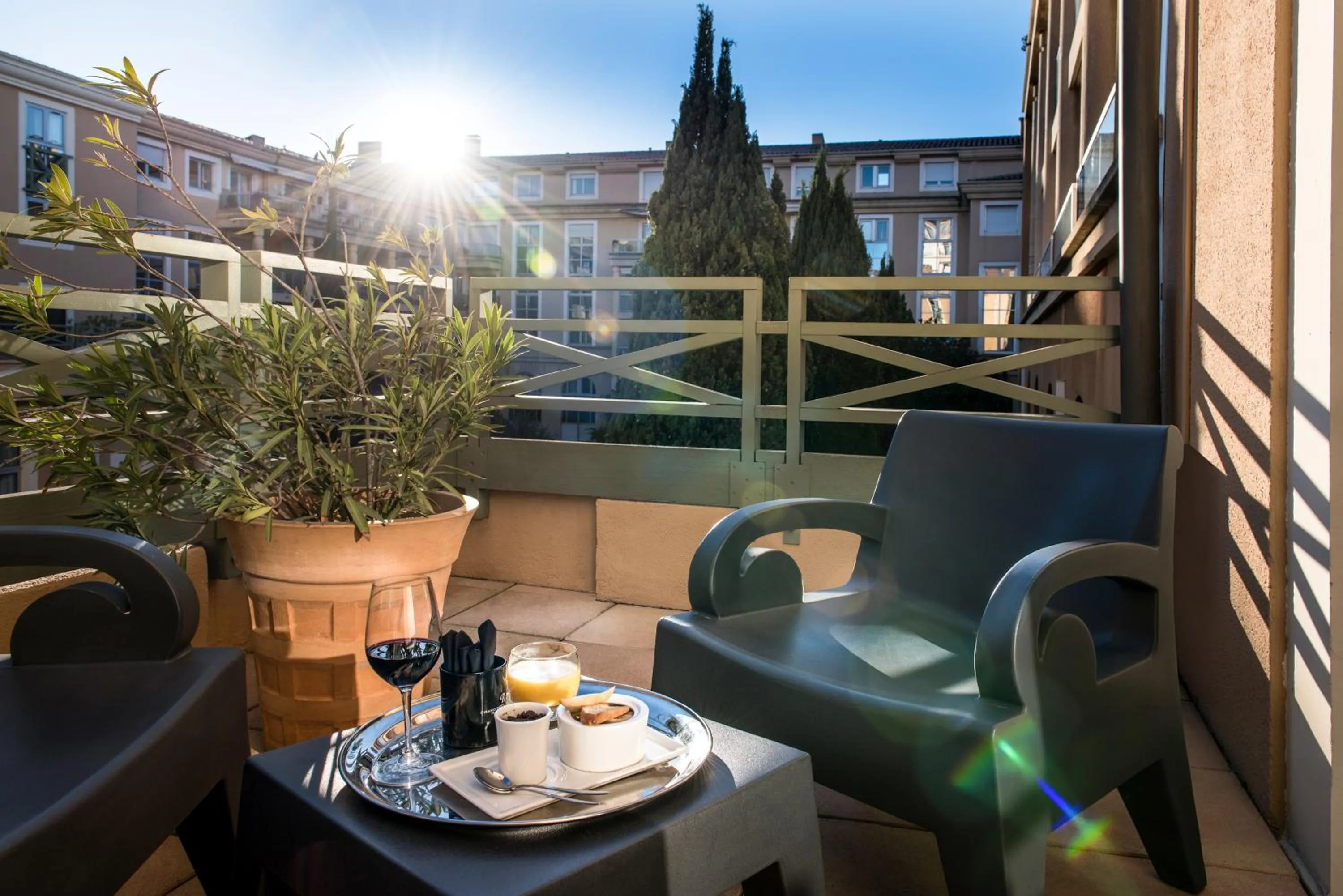 Balcony/Terrace in Grand Hôtel Roi René Aix - MGallery Collection