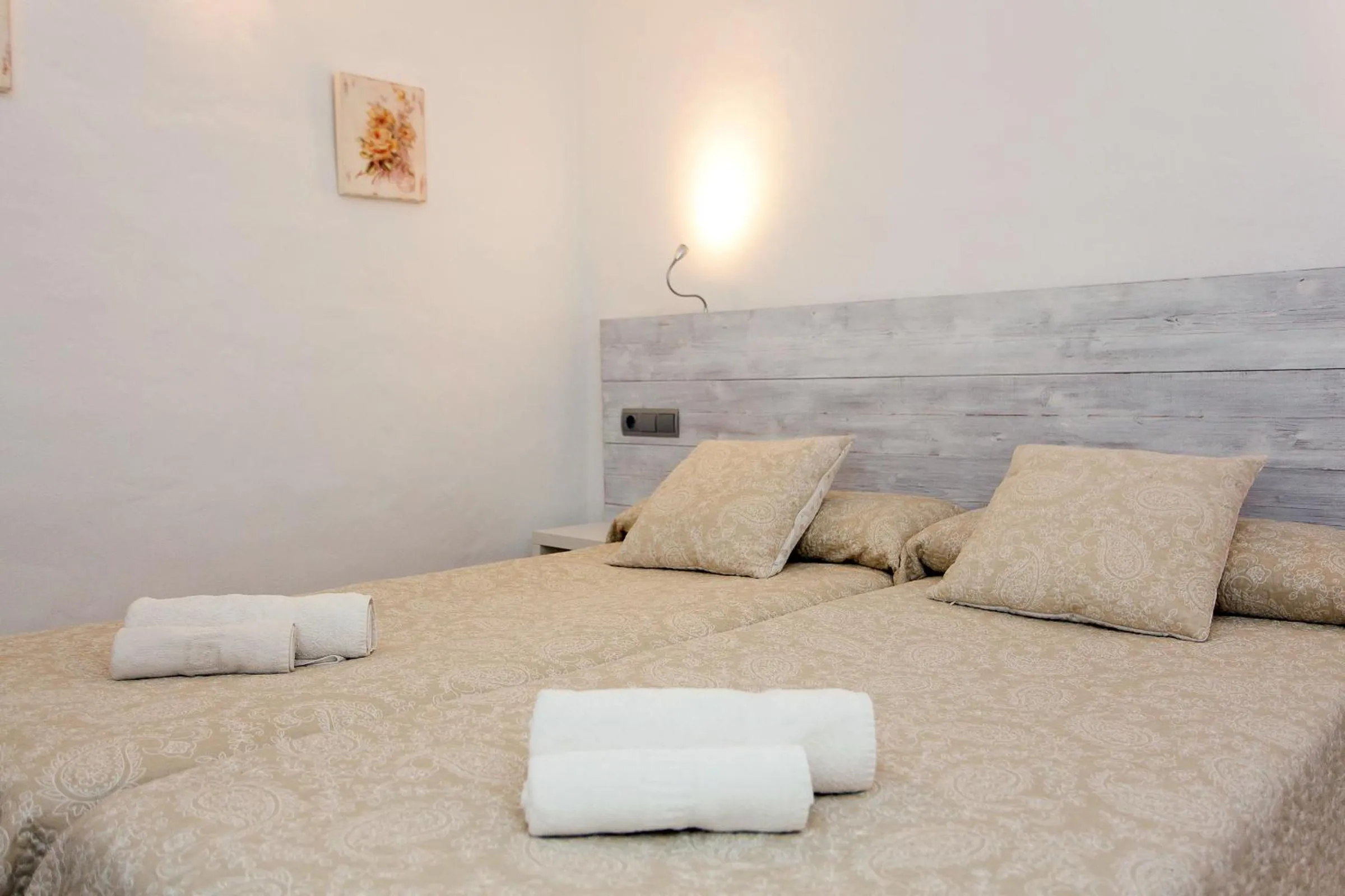 Bed in Bungalows Sa Sargantana