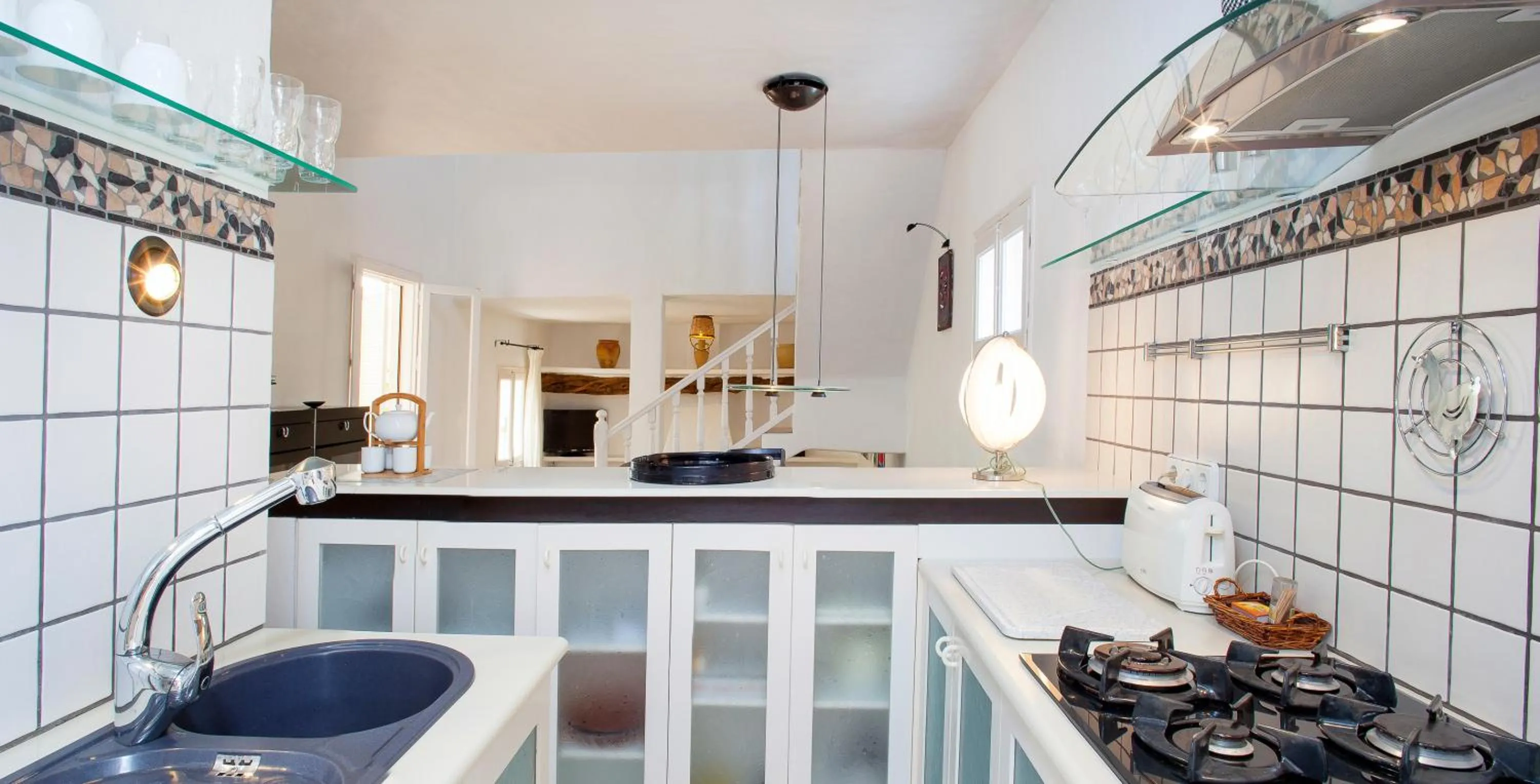 Kitchen or kitchenette in Bungalows Sa Sargantana
