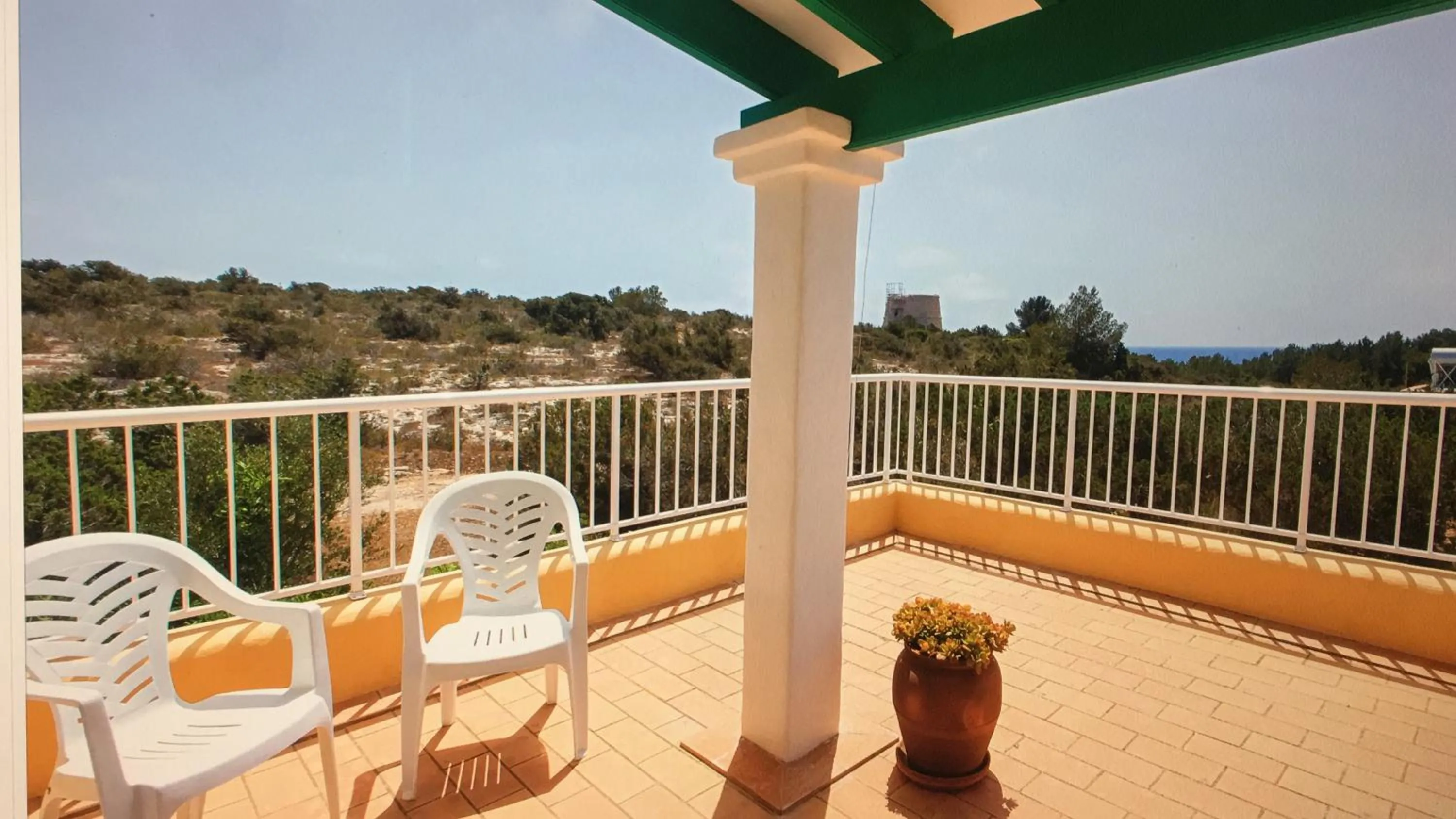 Patio in Bungalows Sa Sargantana