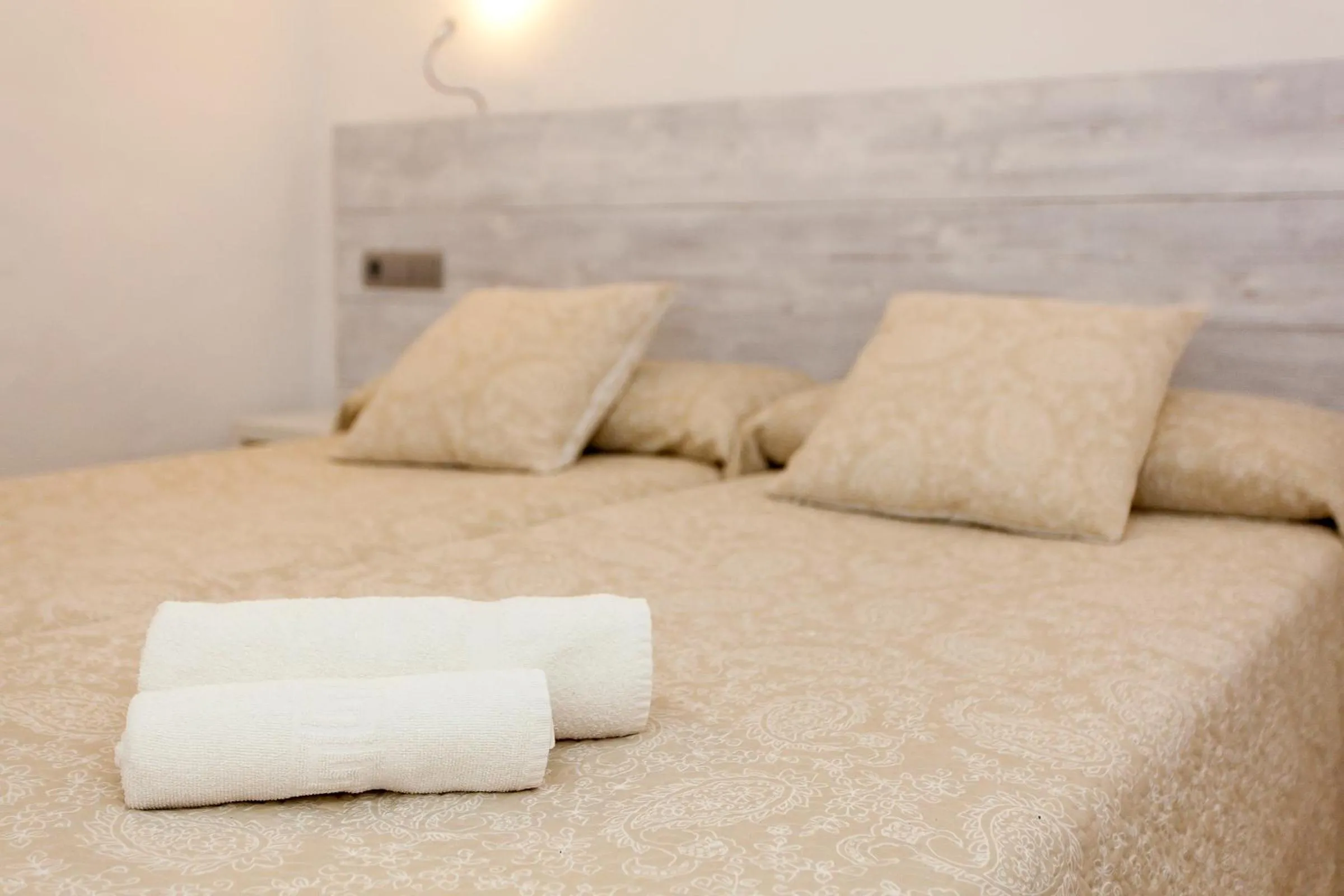 Bed in Bungalows Sa Sargantana