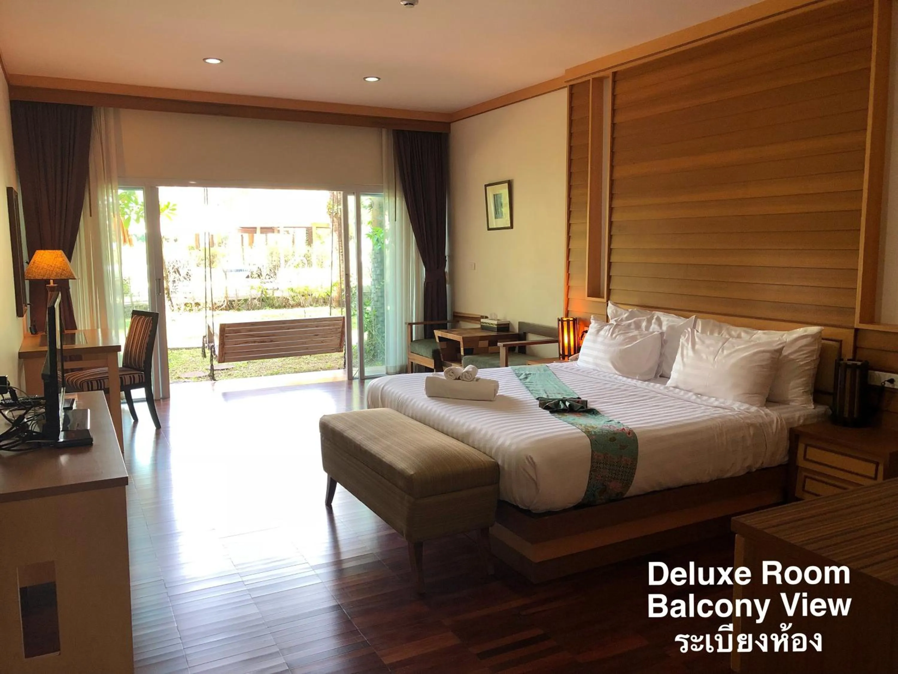Bed in Taman Resort