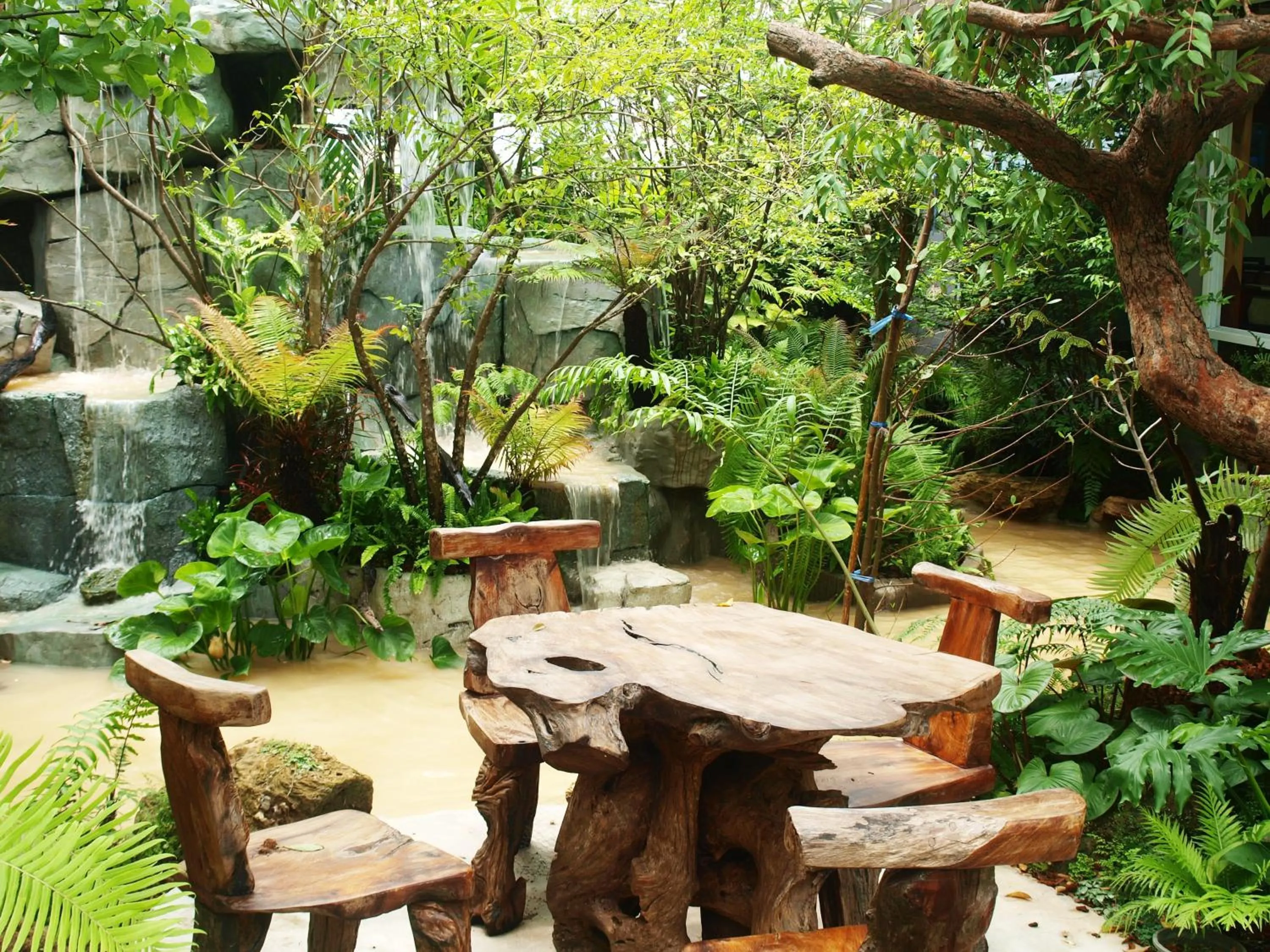 Communal lounge/ TV room in Taman Resort