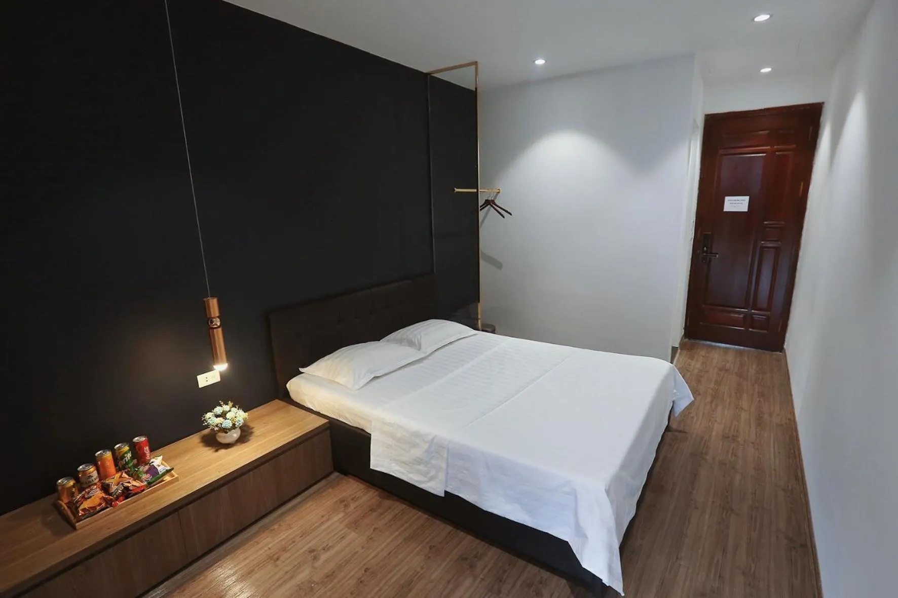 Photo of the whole room, Bed in BH Riverside Hotel