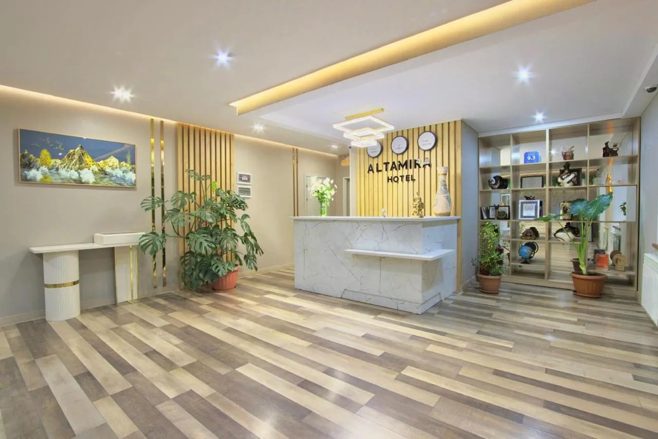 Altamira Hotel