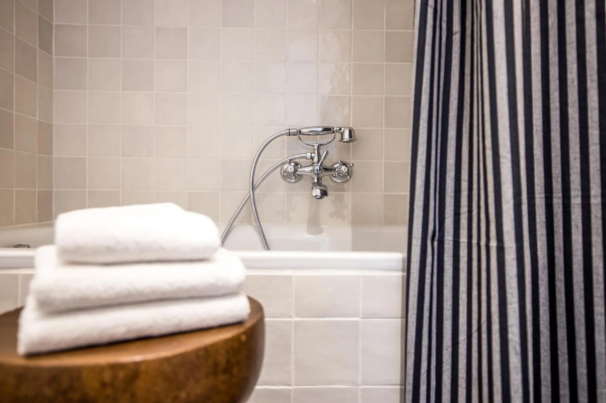 Bathroom in Hôtel Le Sud