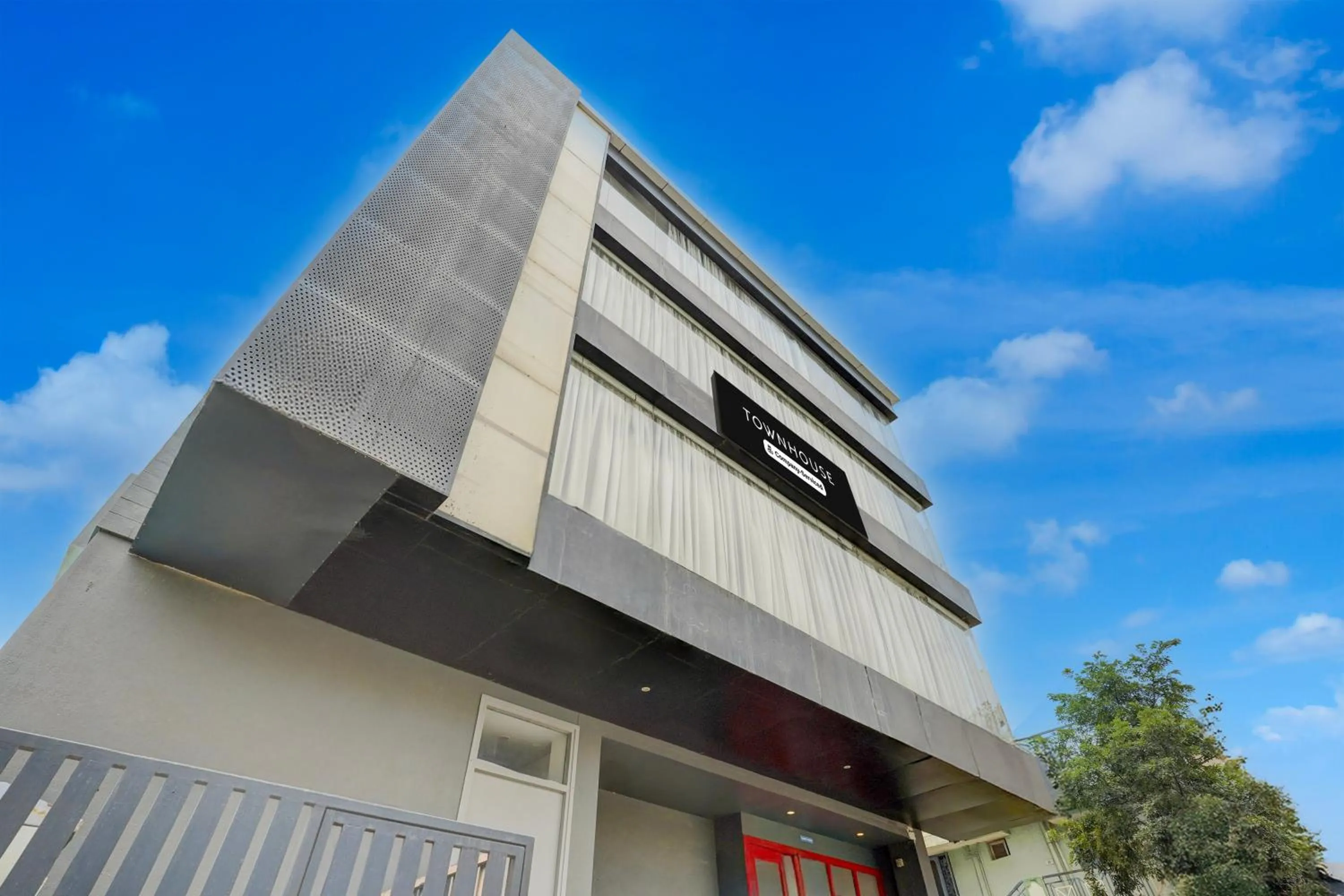 Facade/entrance in Super Townhouse Sarjapur Road Formerly Hotel Ace