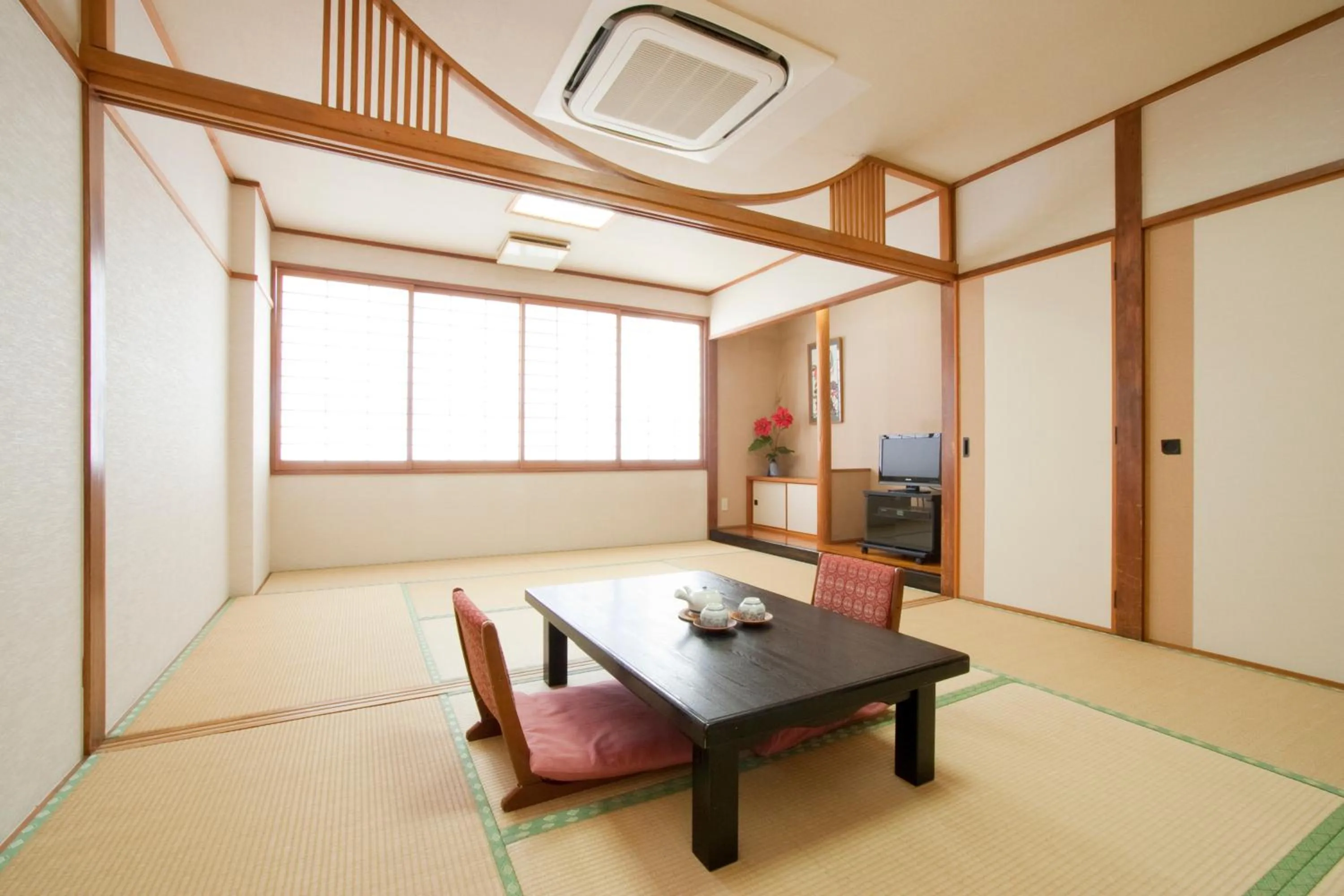 Photo of the whole room in Okinawa Hotel