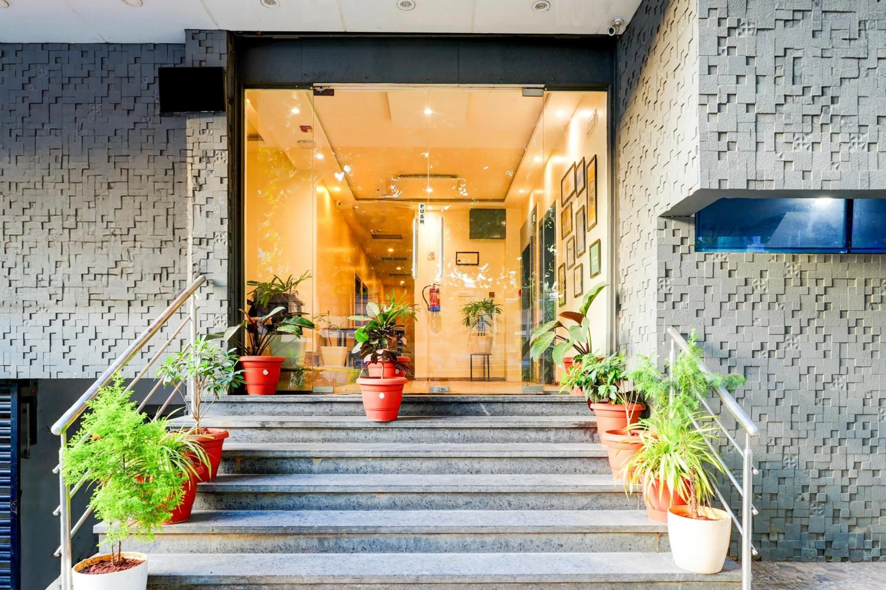 Facade/entrance in Super Townhouse Jayanagar