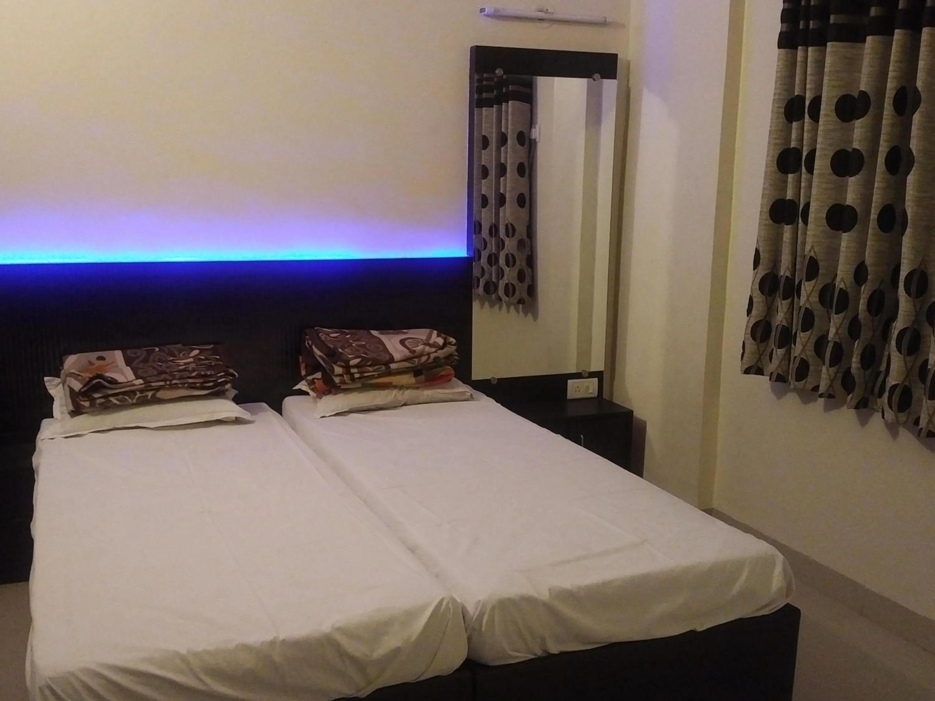 Bed in Hotel Rose Lodge