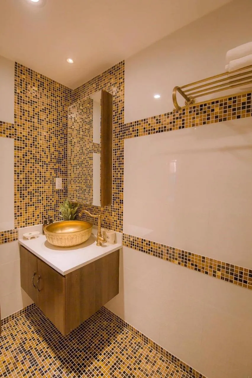 Bathroom in Full House Condotel - Căn hộ 606 Dalat Center