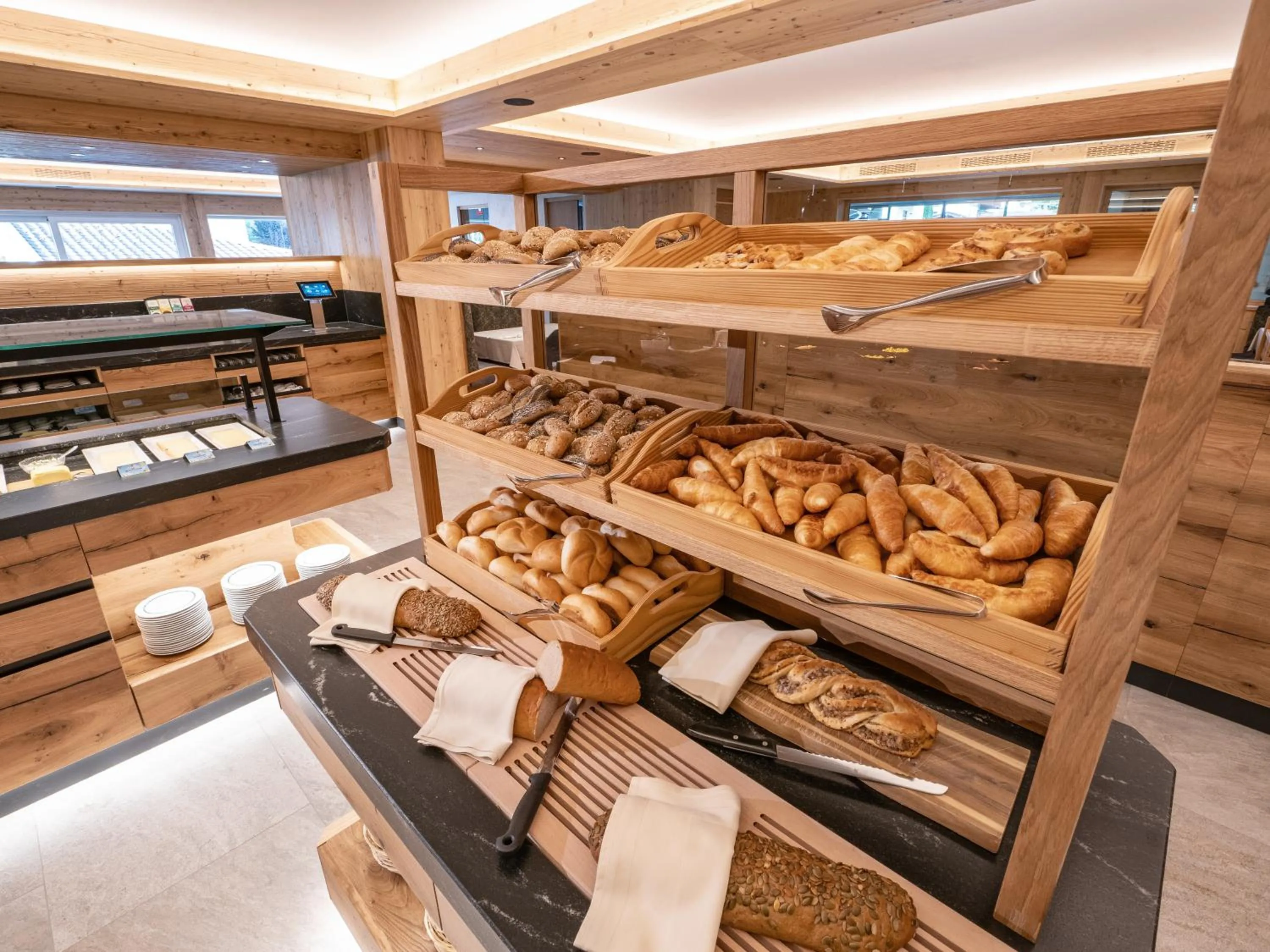 Breakfast in Hotel Alpina