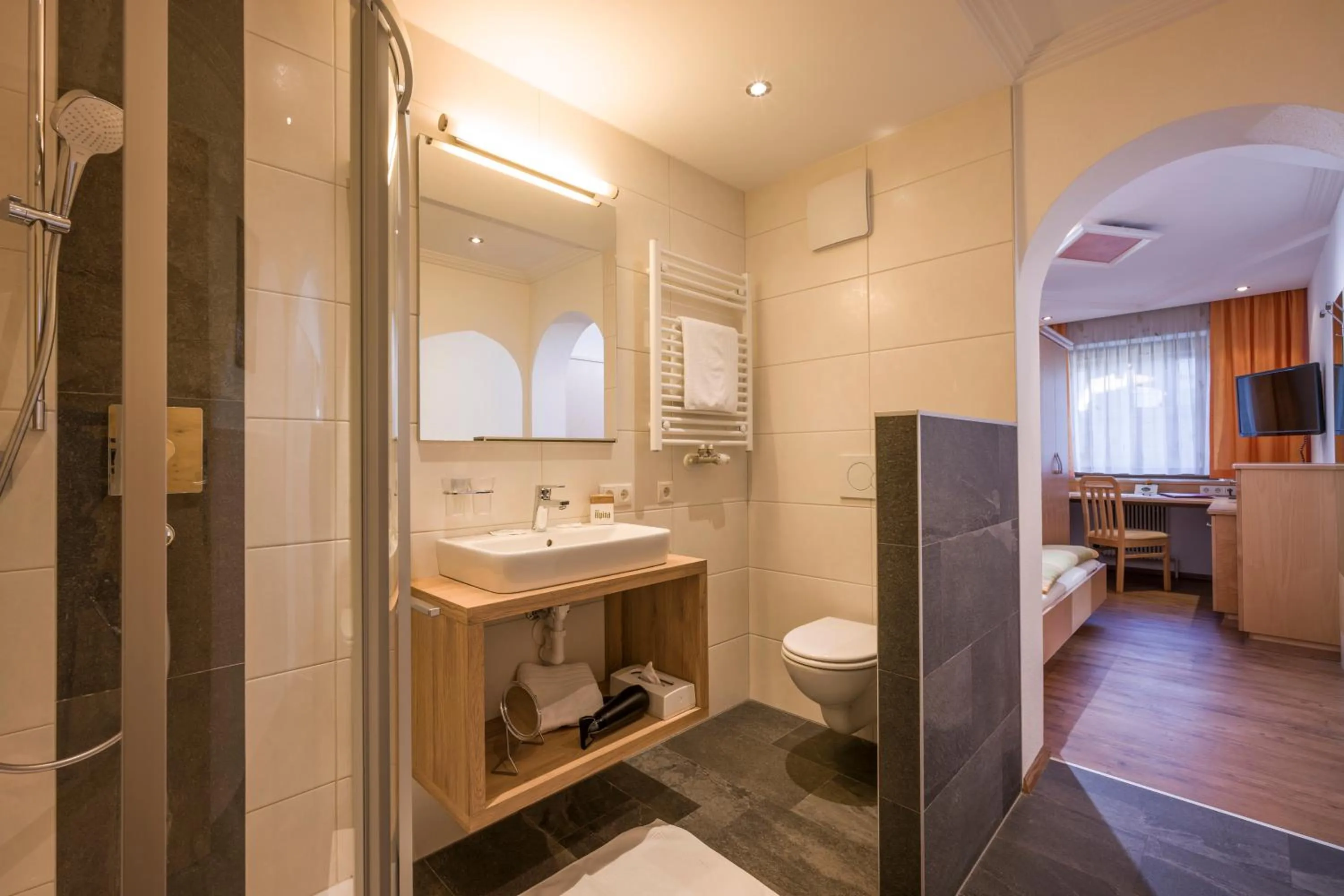 Bathroom in Hotel Alpina