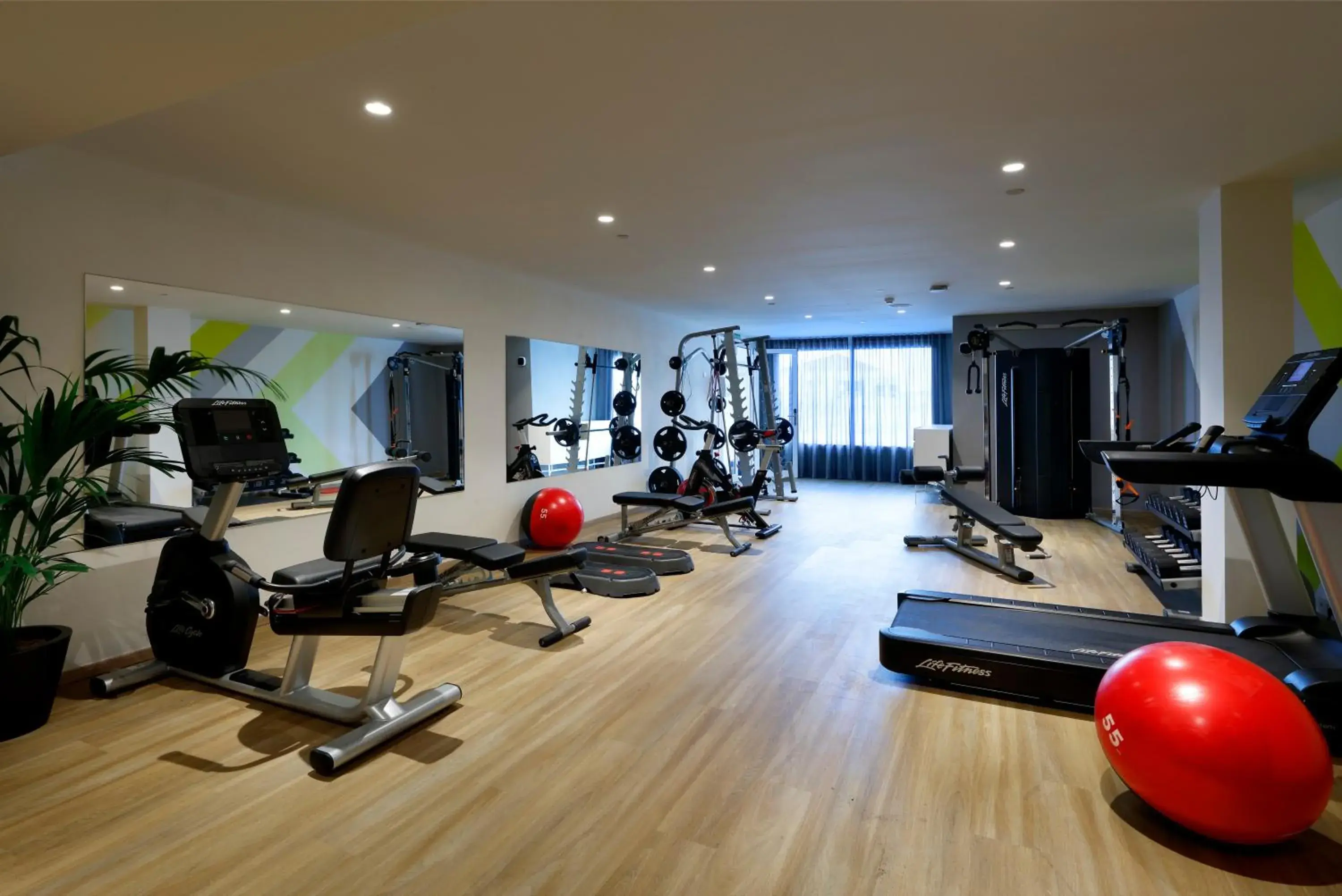 Fitness centre/facilities in Palladium Hotel Menorca Fitness centre/facilities in Palladium Hotel Menorca
