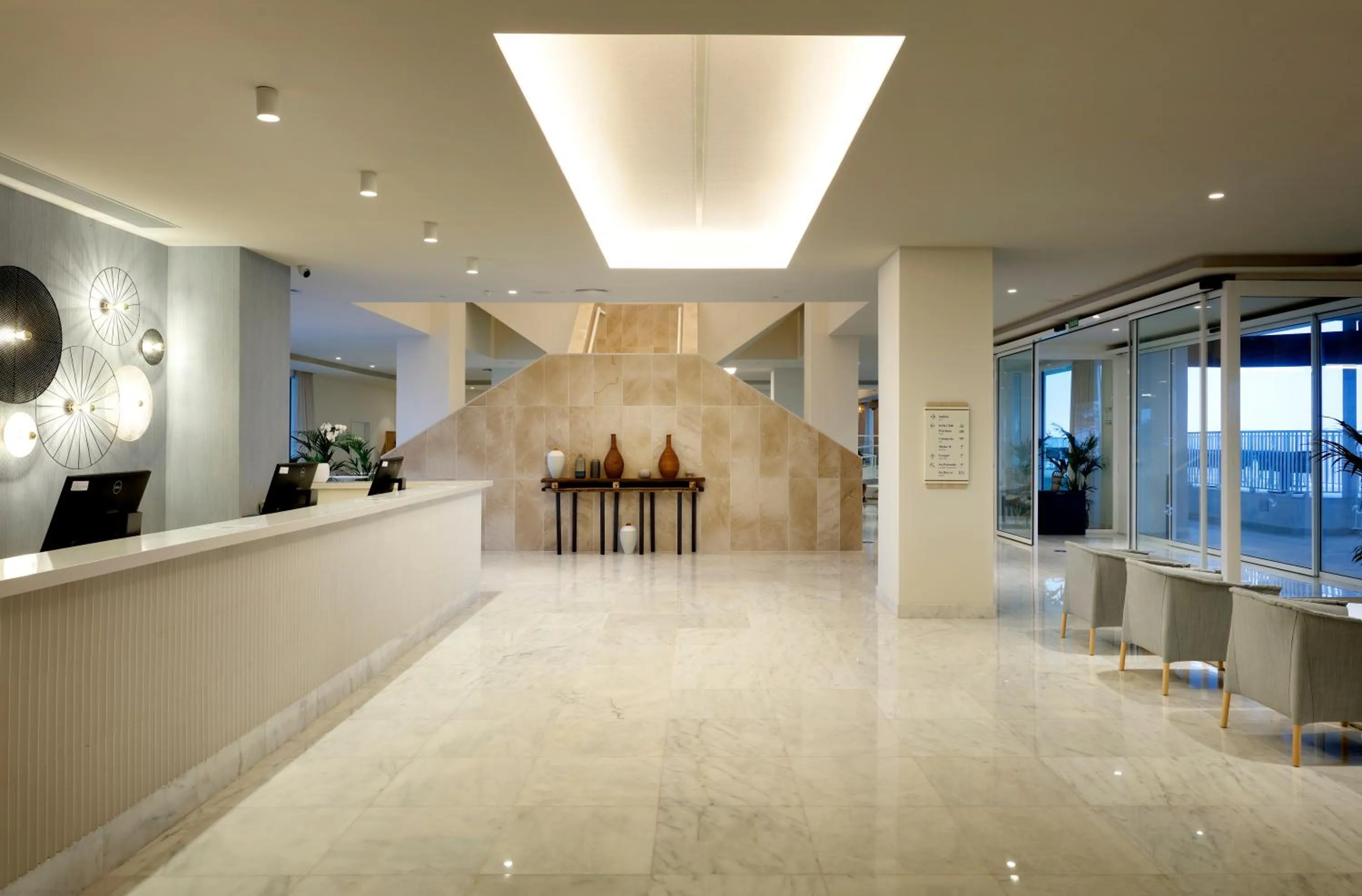 Lobby or reception in Palladium Hotel Menorca