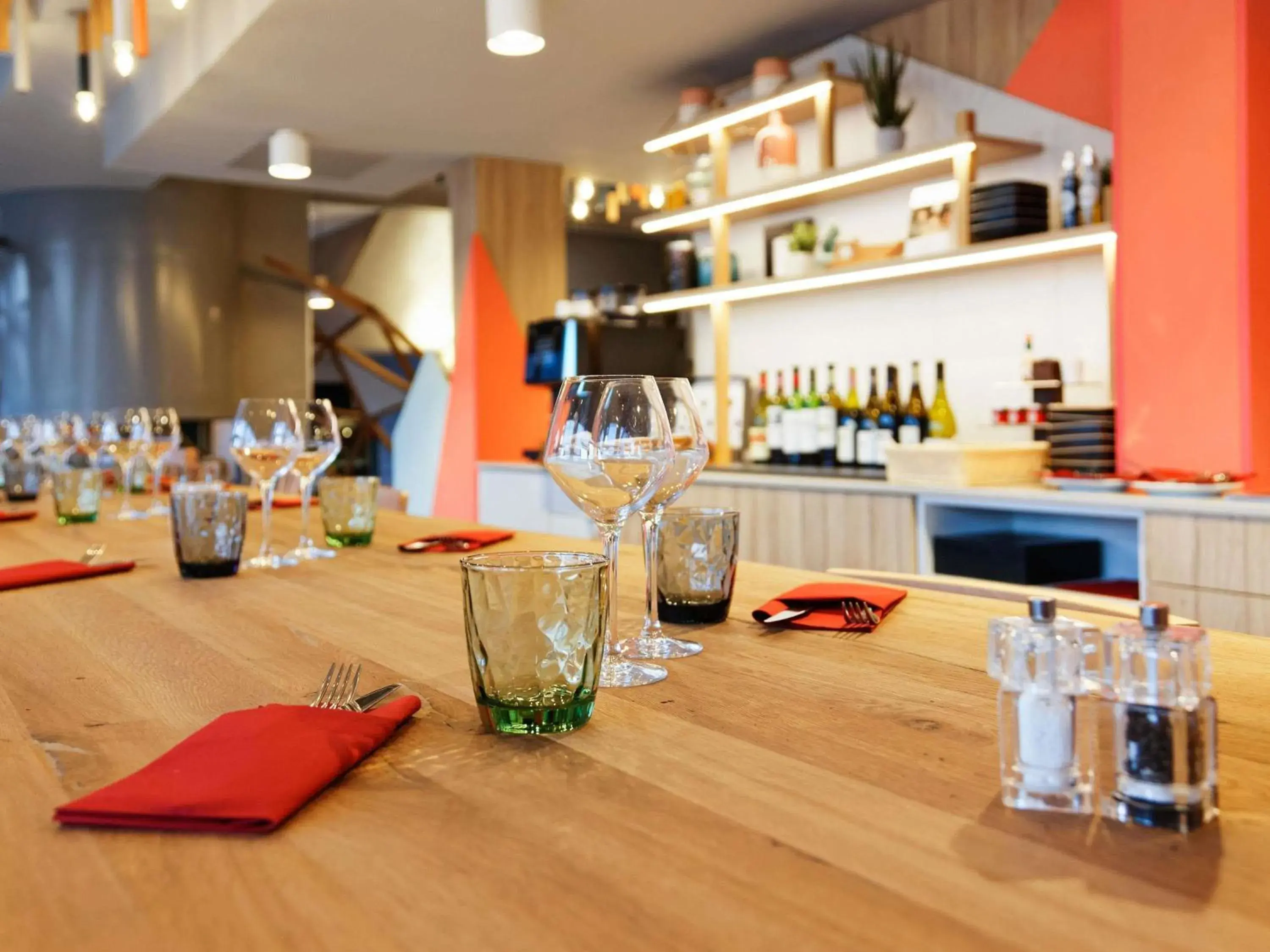 Restaurant/places to eat in Mercure Annemasse Porte De Genève Restaurant/places to eat in Mercure Annemasse Porte De Genève