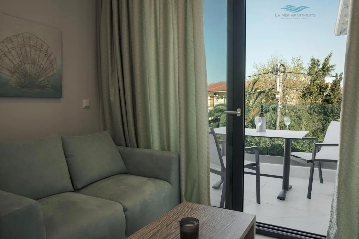 Balcony/Terrace in La Mer Apartments