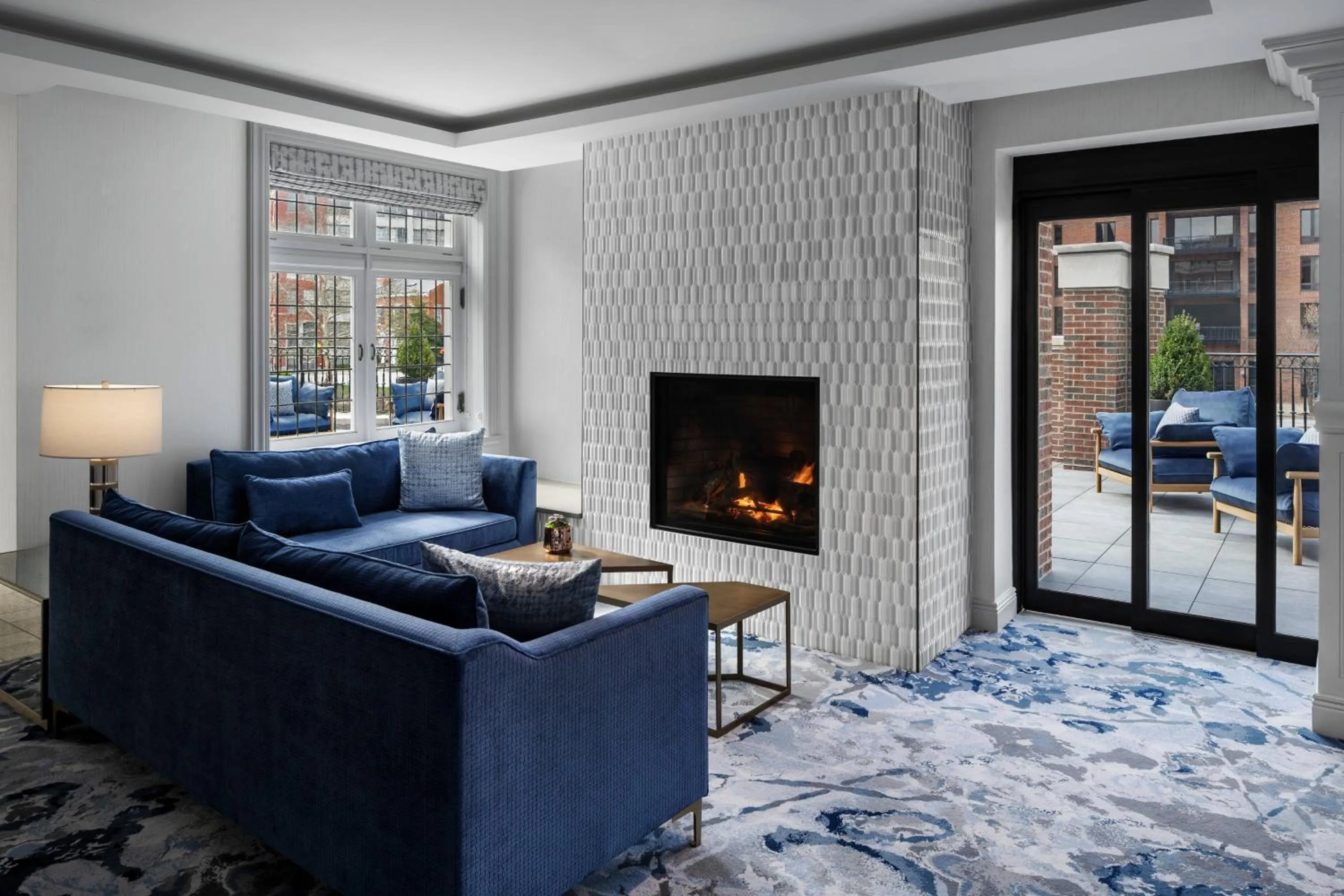 Meeting/conference room in The Lytle Park Hotel, Autograph Collection