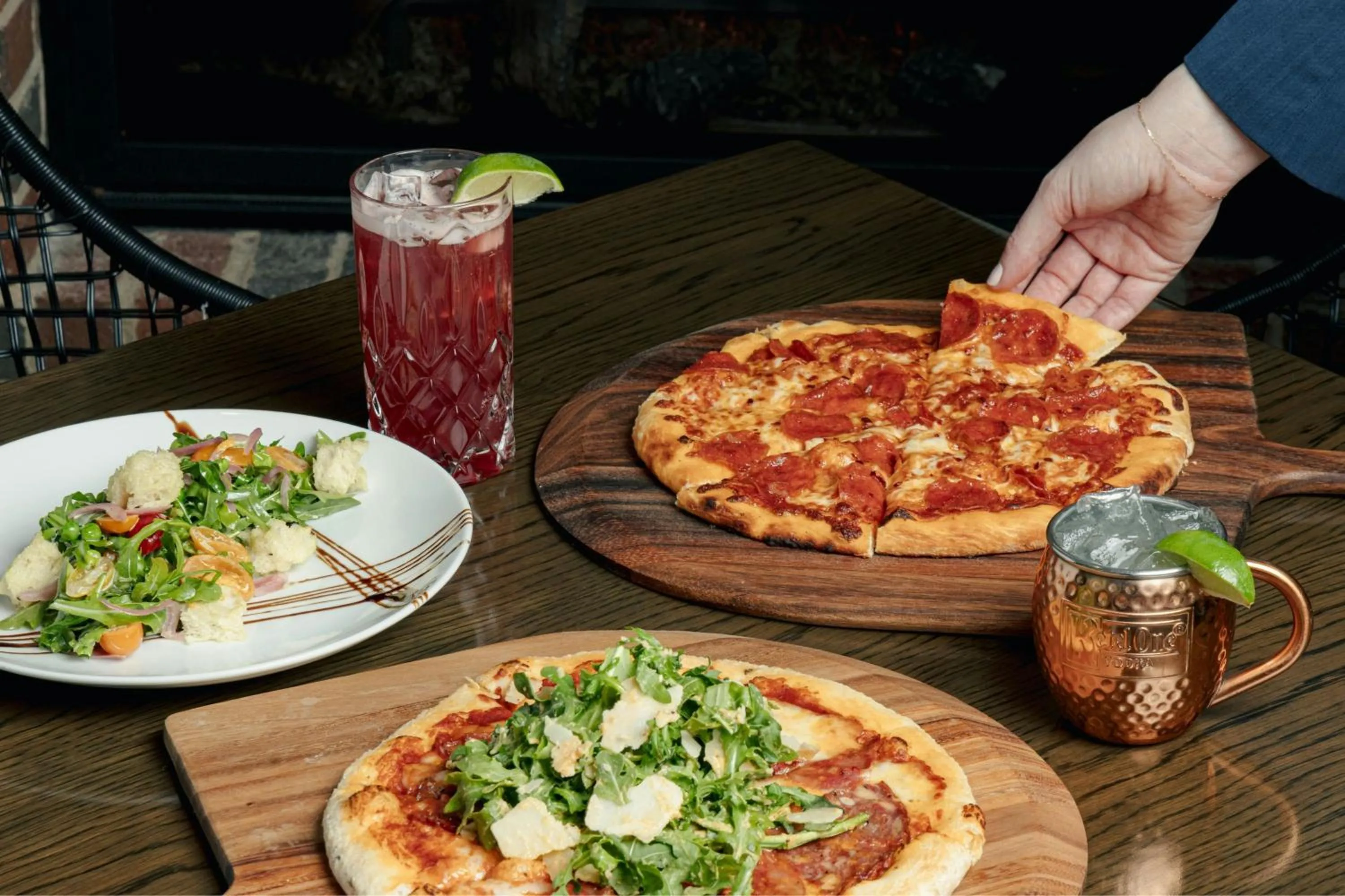 Restaurant/places to eat in The Lytle Park Hotel, Autograph Collection