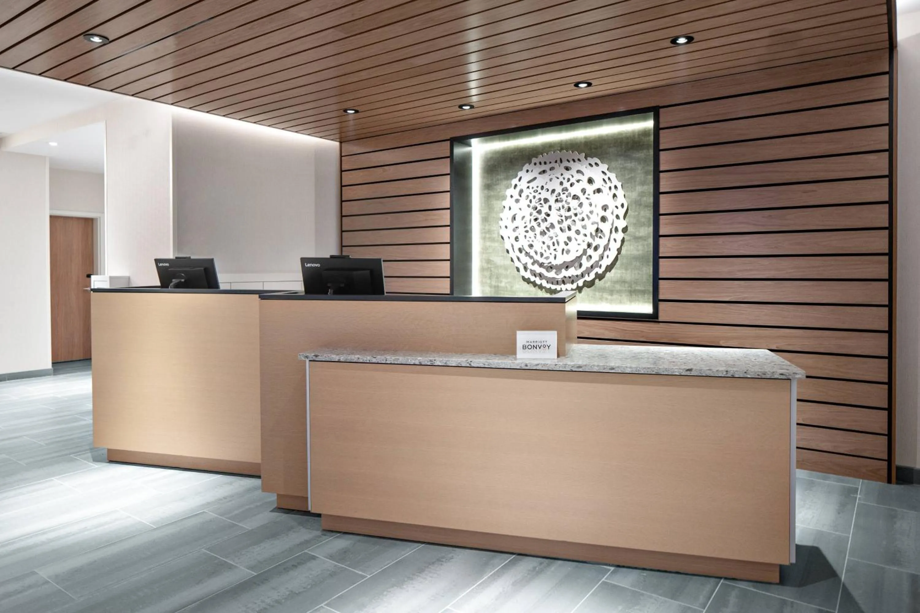 Lobby or reception in Fairfield Inn & Suites by Marriott Lake Geneva